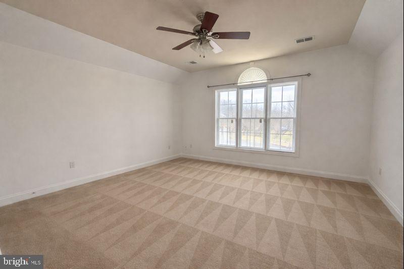 FAIRWOOD - Residential