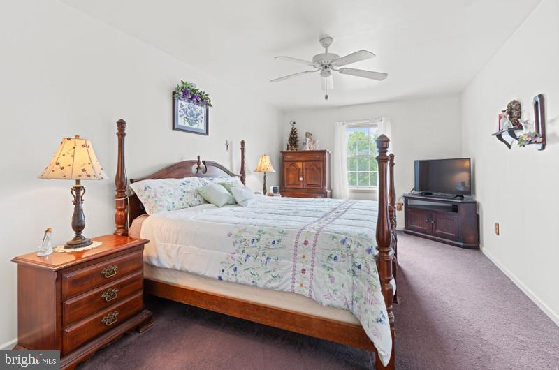 PEBBLE CREEK - Residential
