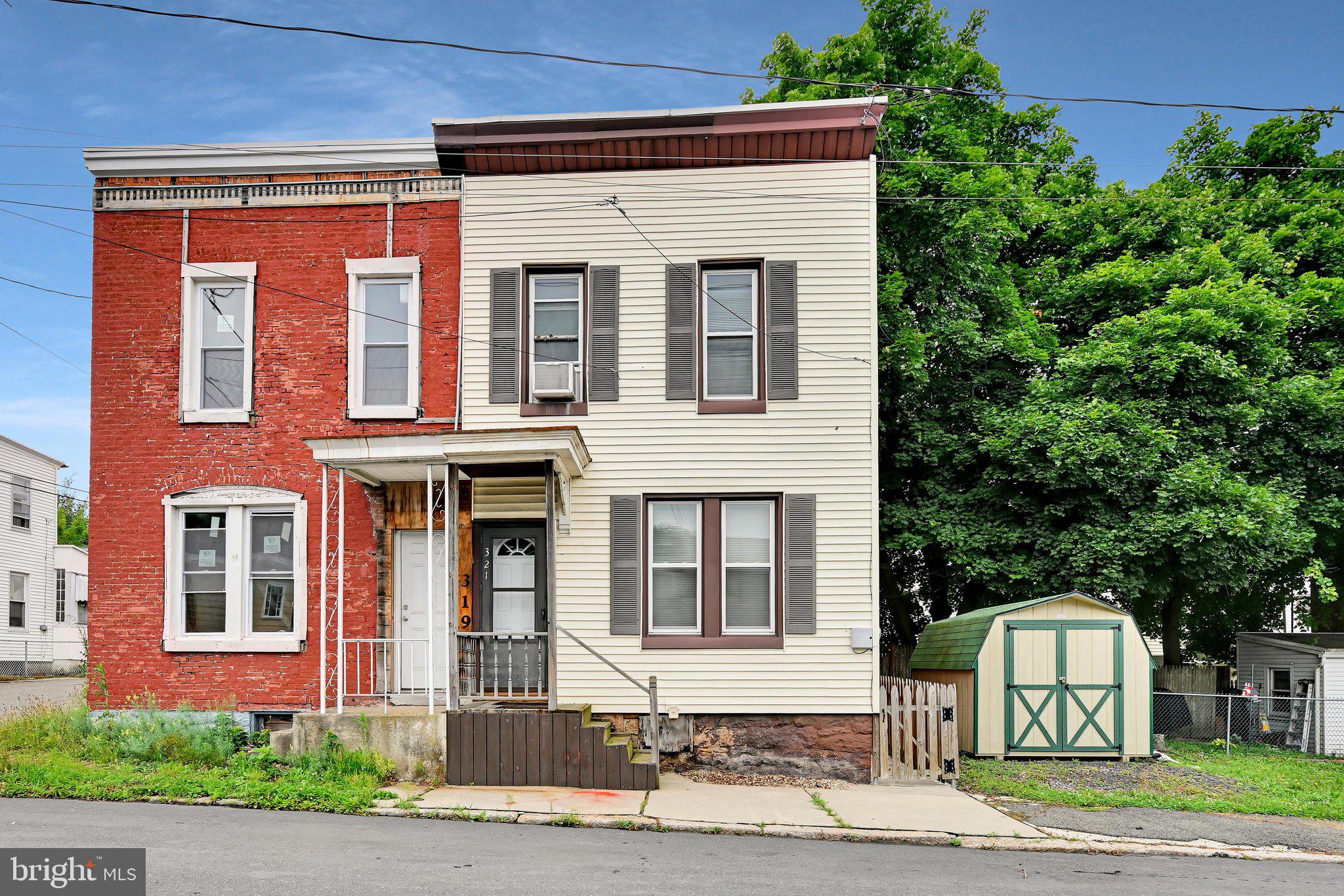 321 N 9TH STREET