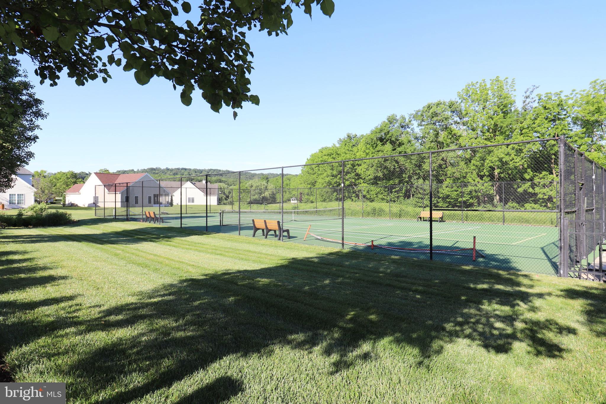 VILLAGE GRANDE AT MILLERS RUN - Residential