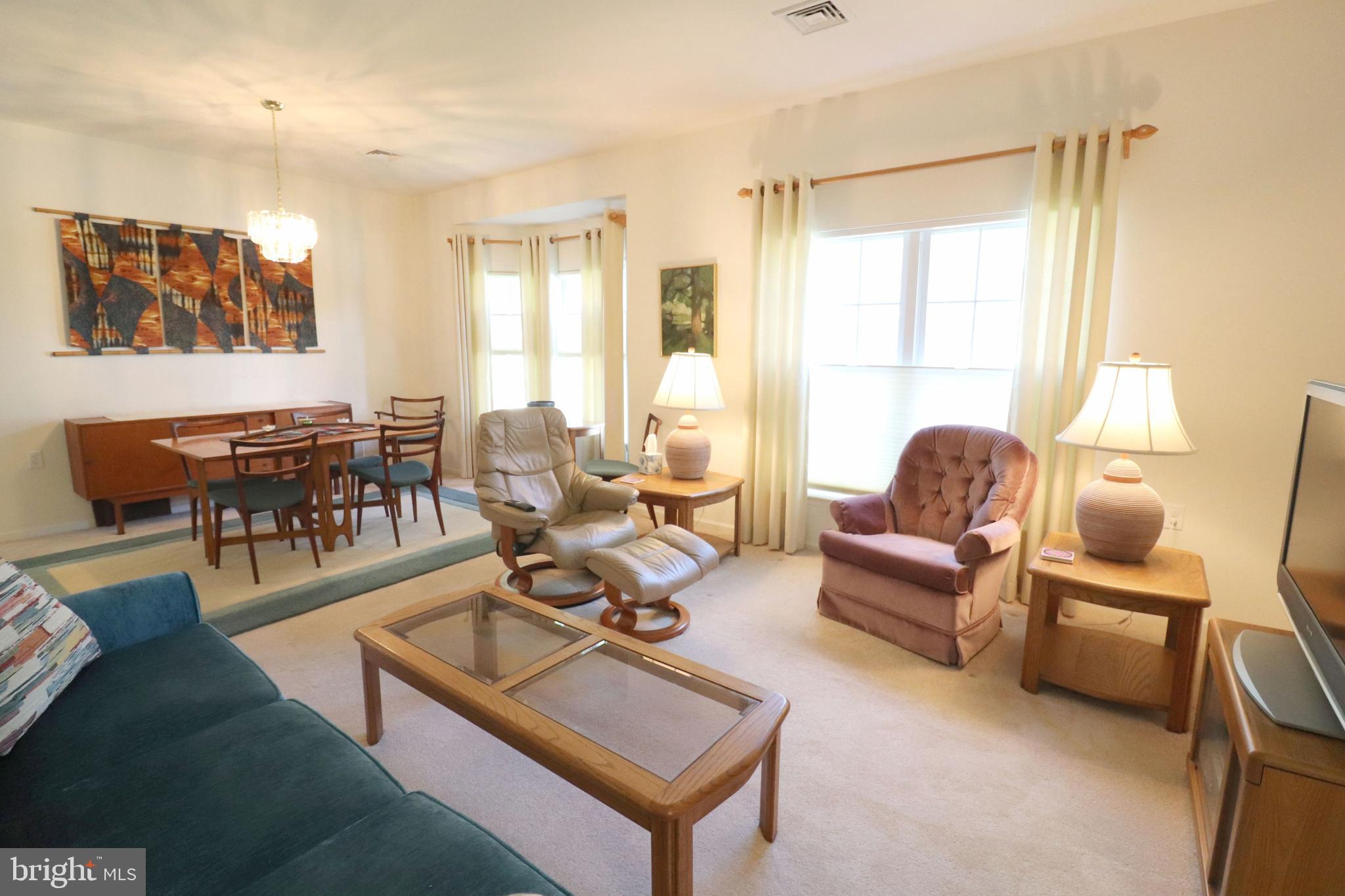 VILLAGE GRANDE AT MILLERS RUN - Residential