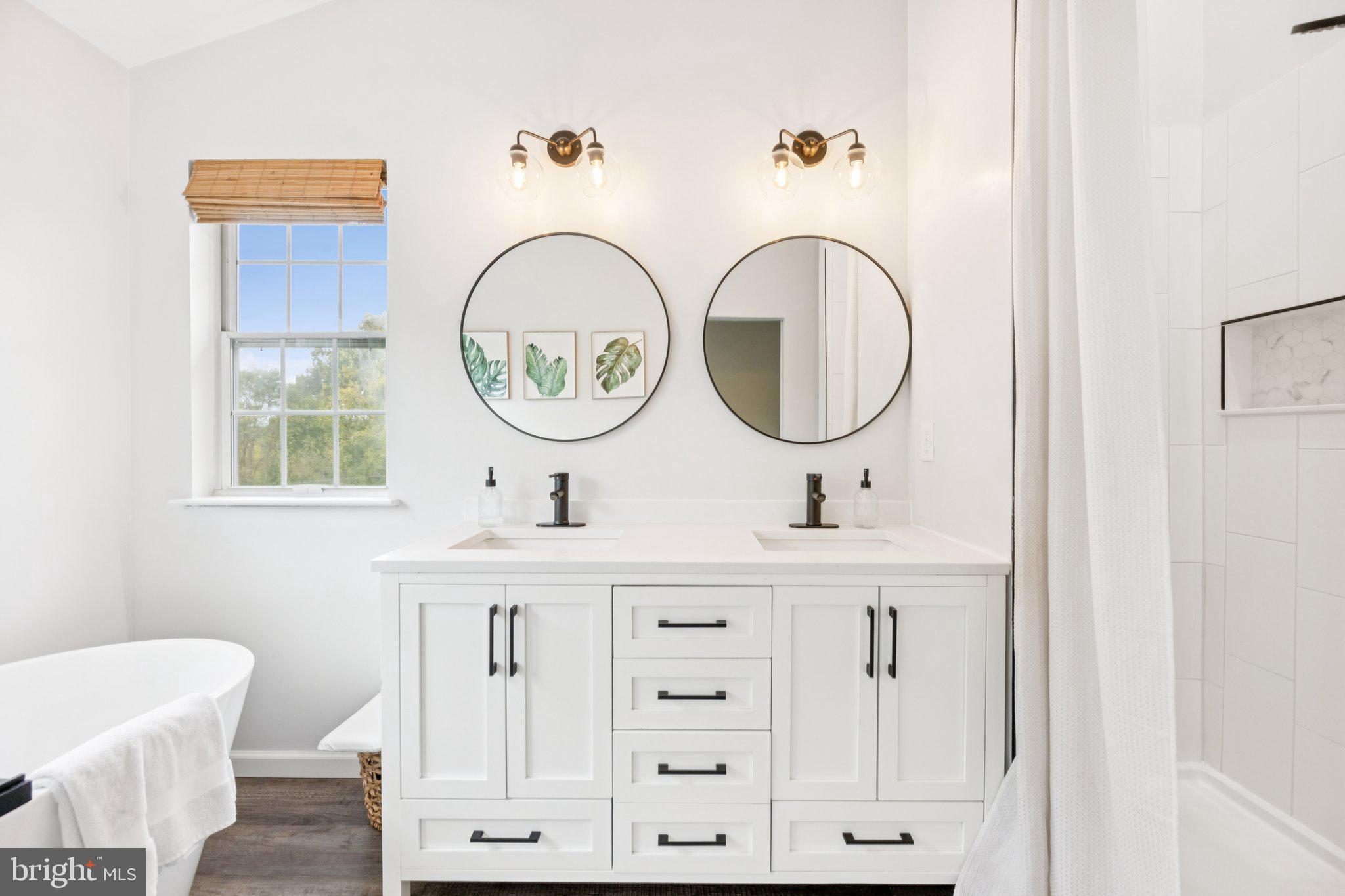 TUSCARORA KNOLLS - Residential