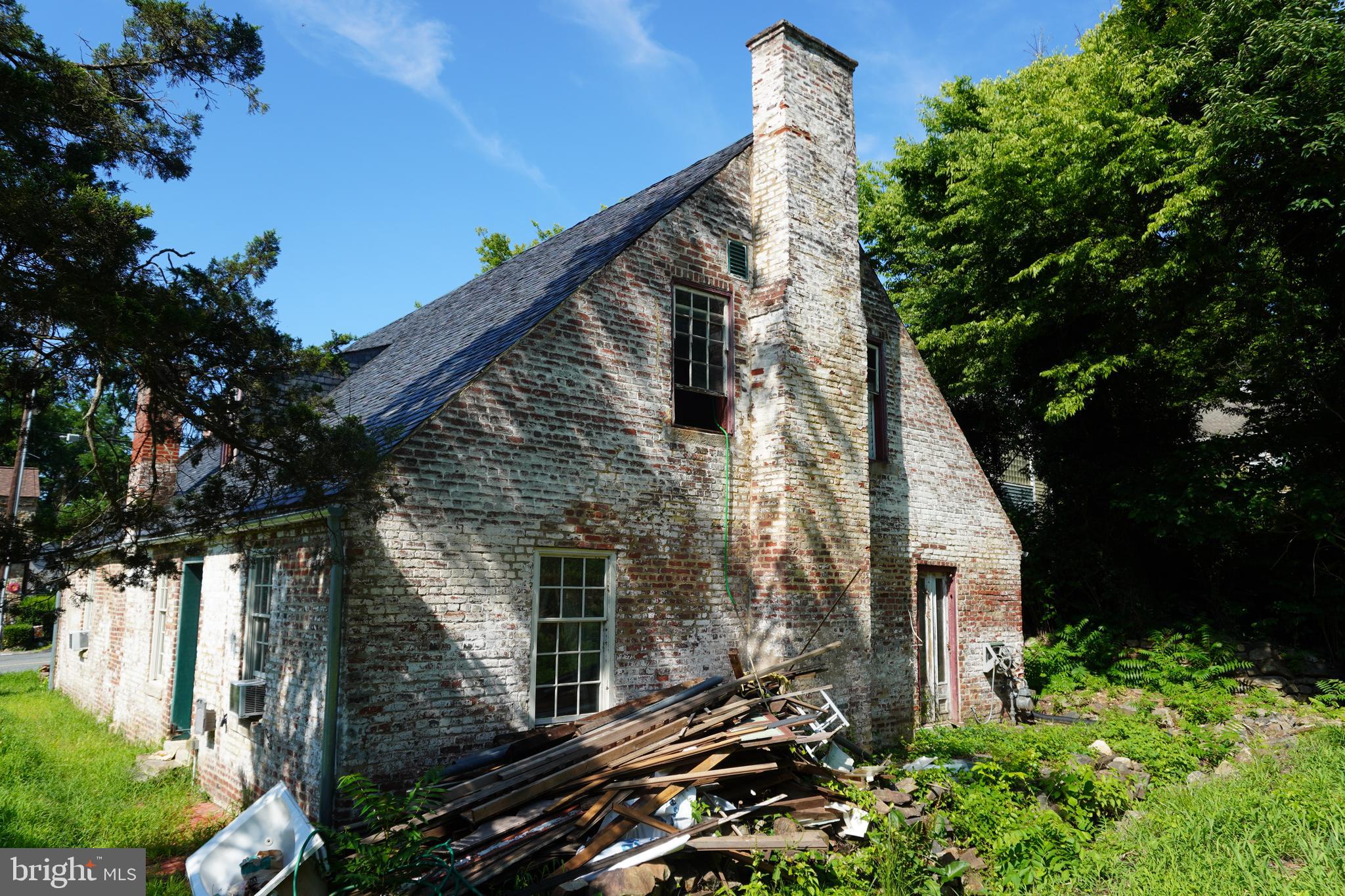 121 WASHINGTON STREET
