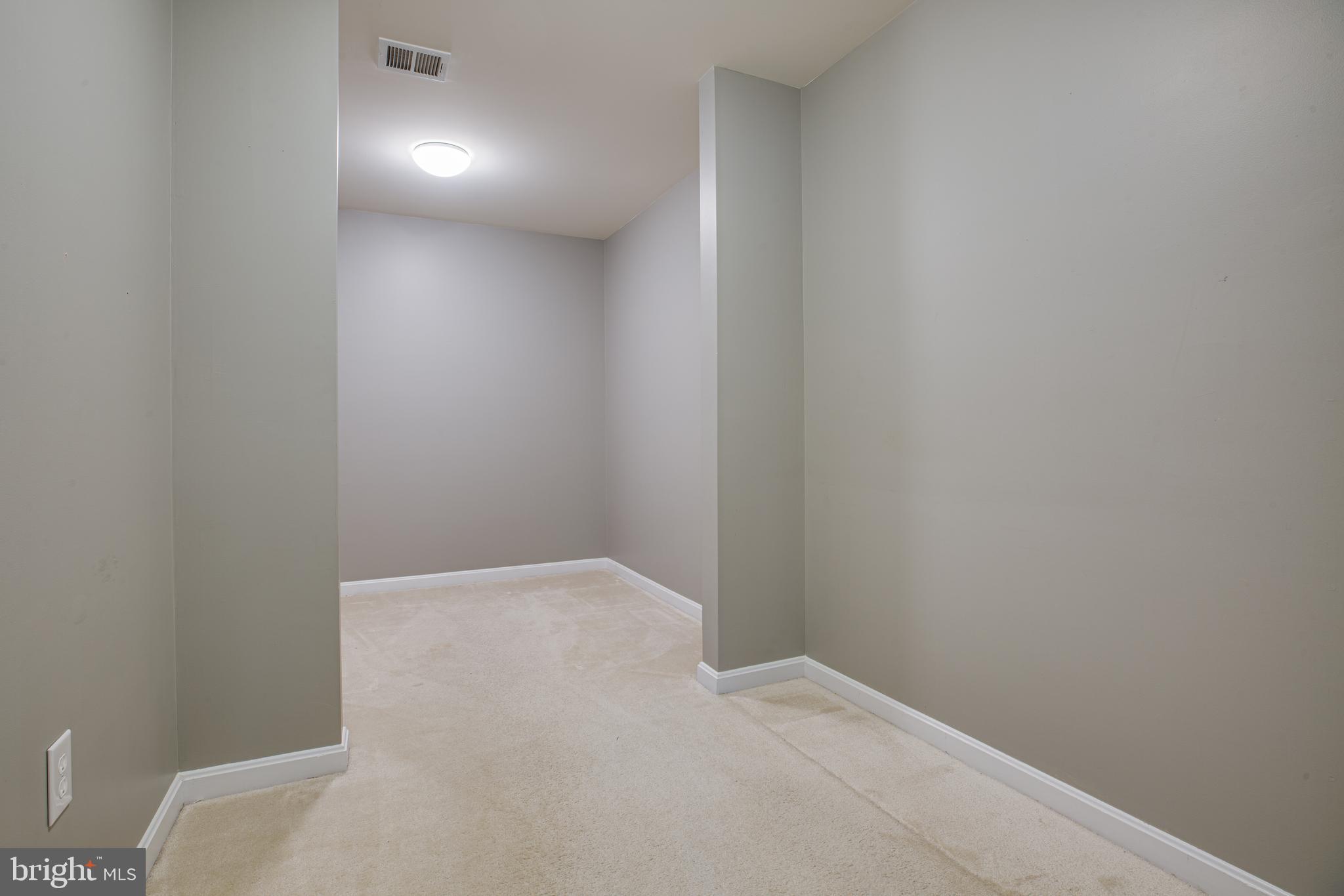 HERITAGE HILLS - Residential