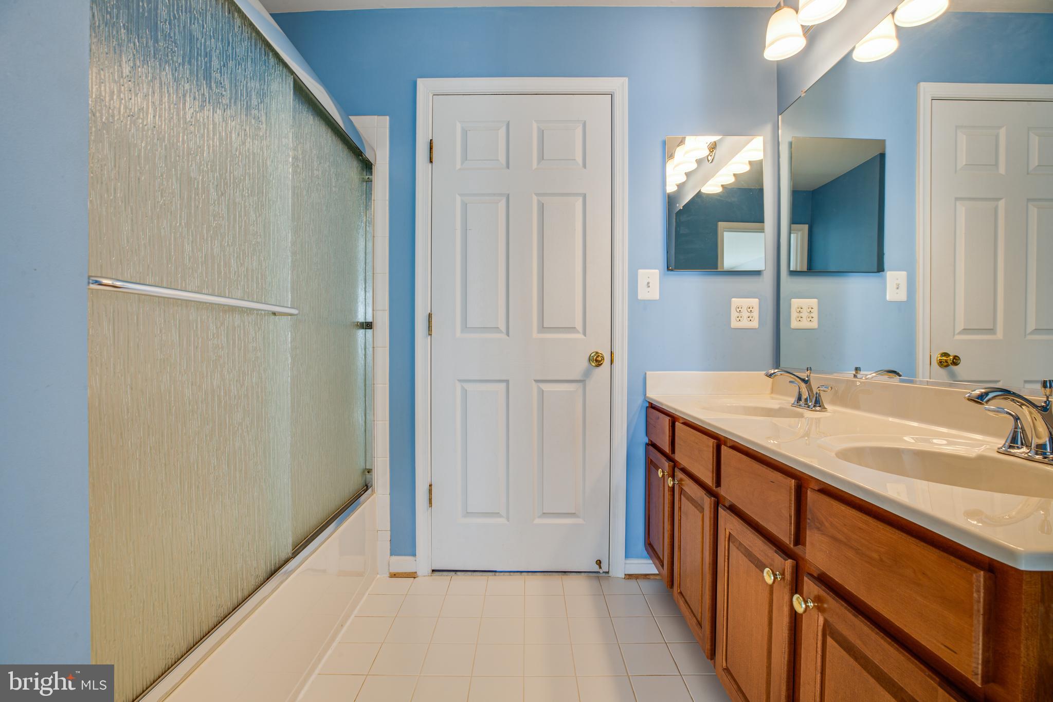 HERITAGE HILLS - Residential