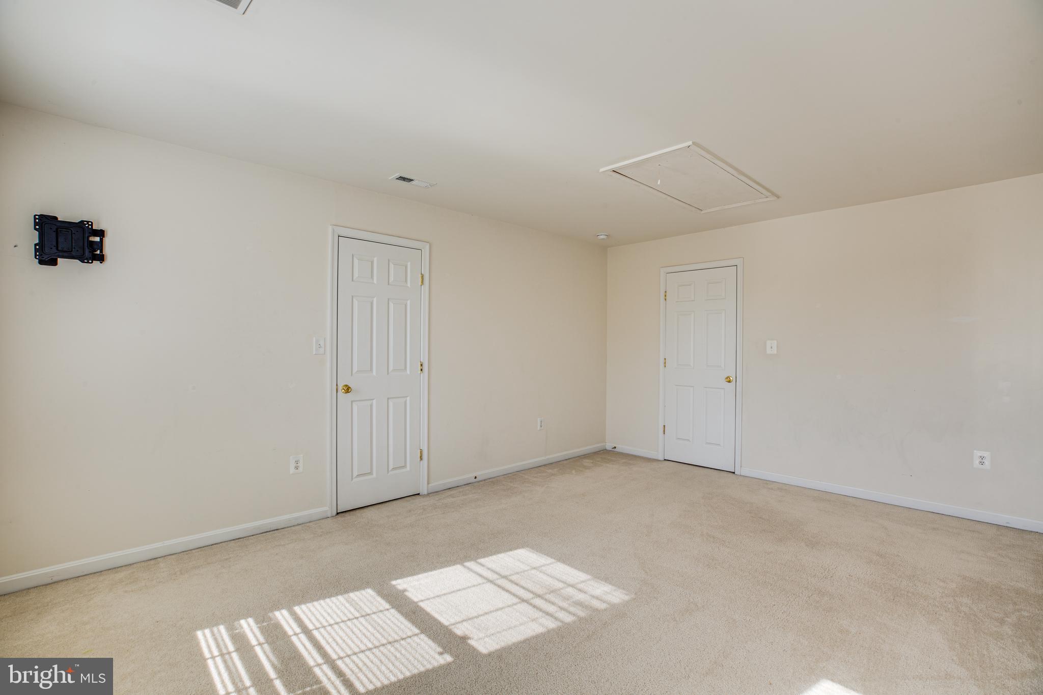 HERITAGE HILLS - Residential