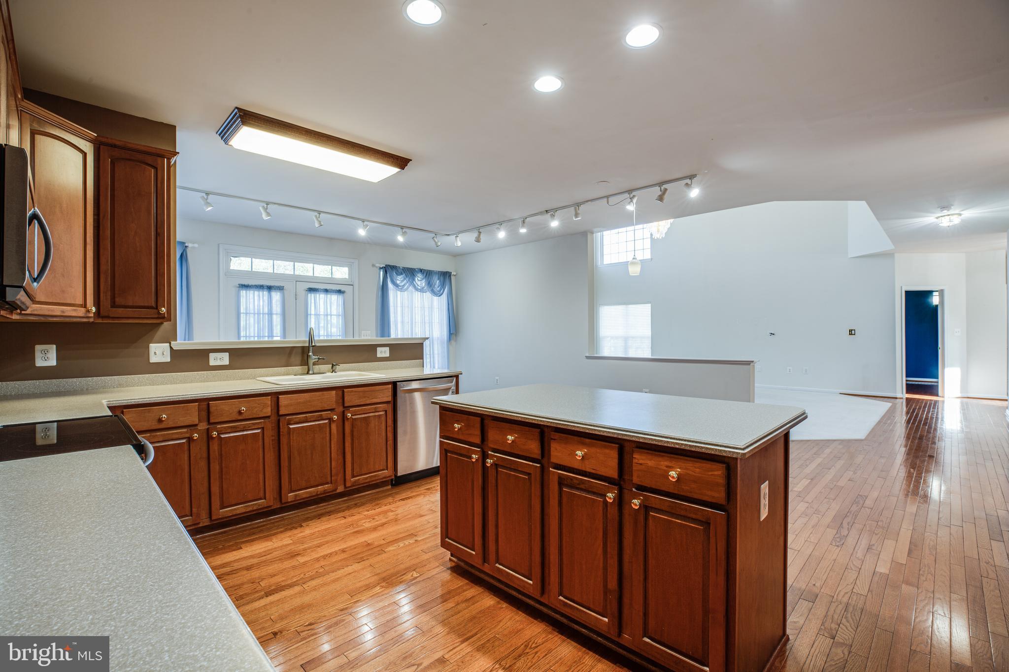 HERITAGE HILLS - Residential