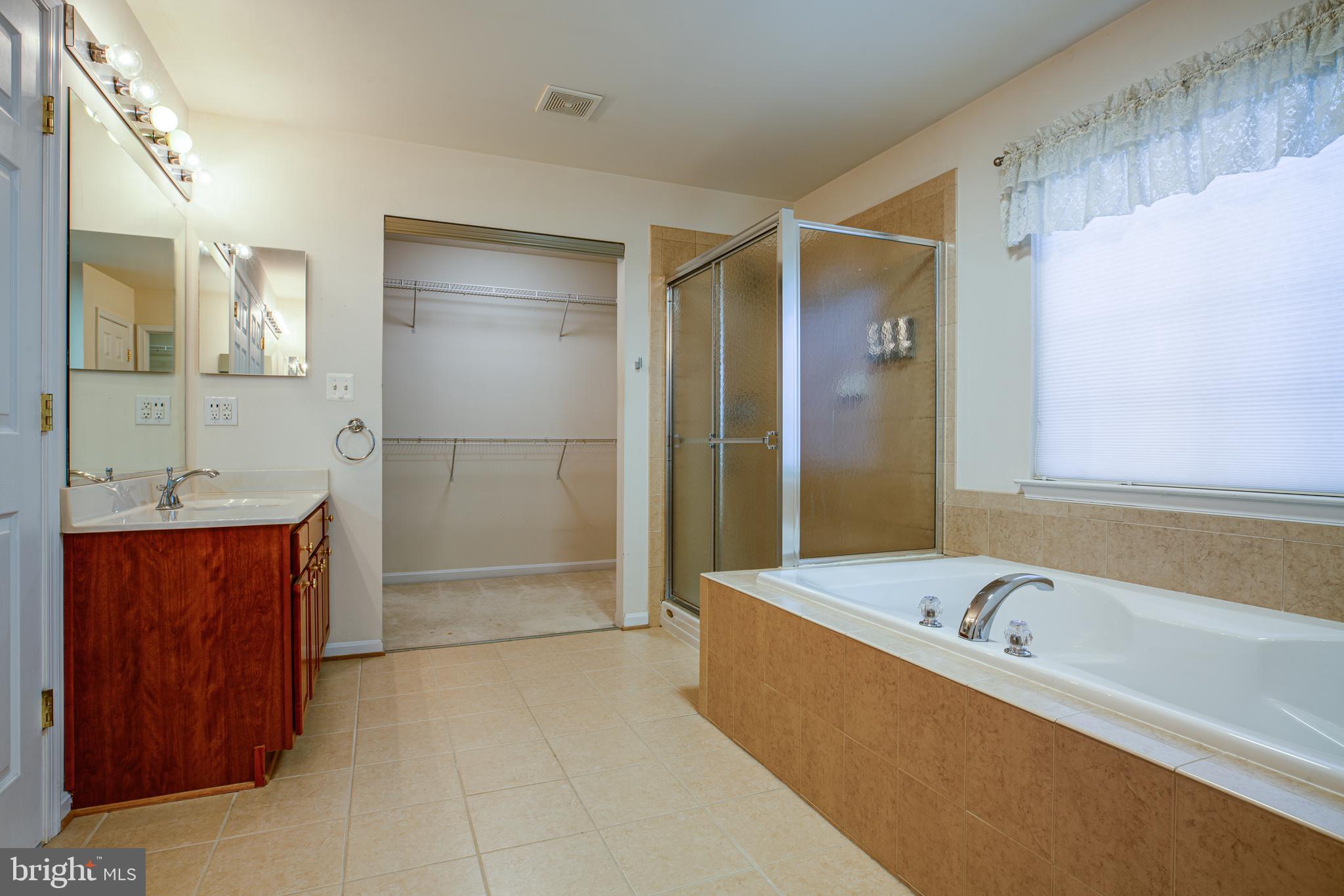 HERITAGE HILLS - Residential