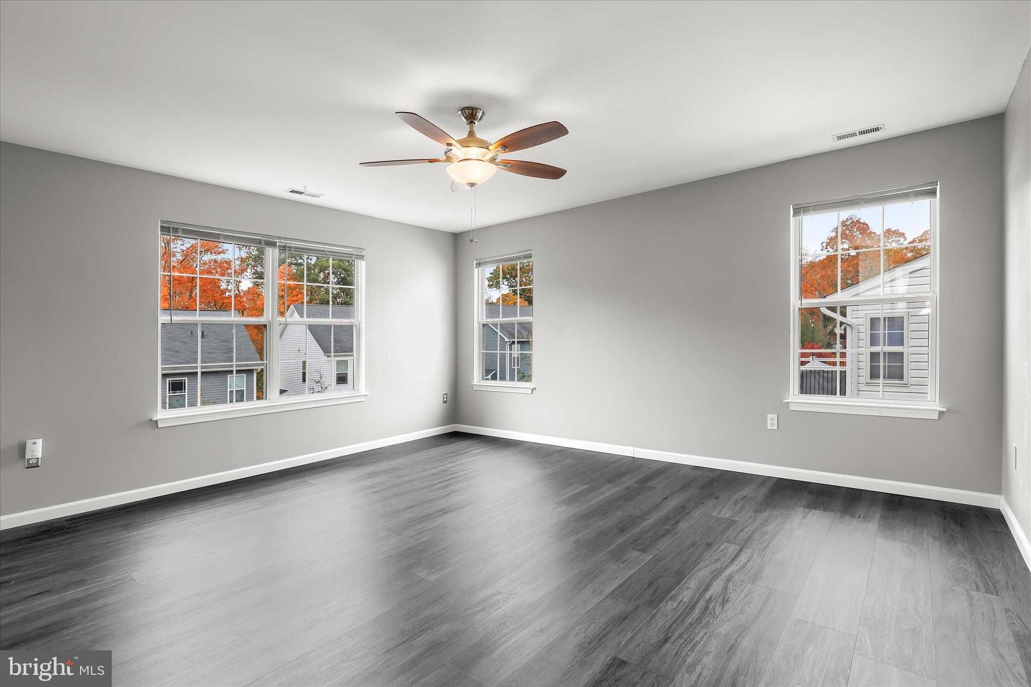 IDLEWILDE ACRES - Residential