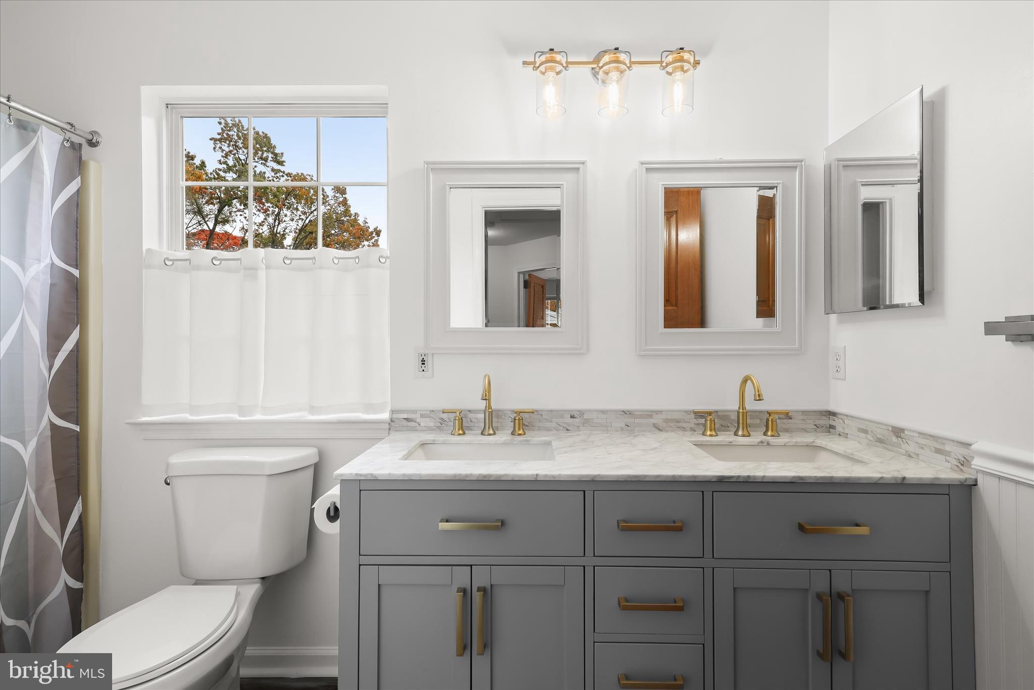 IDLEWILDE ACRES - Residential