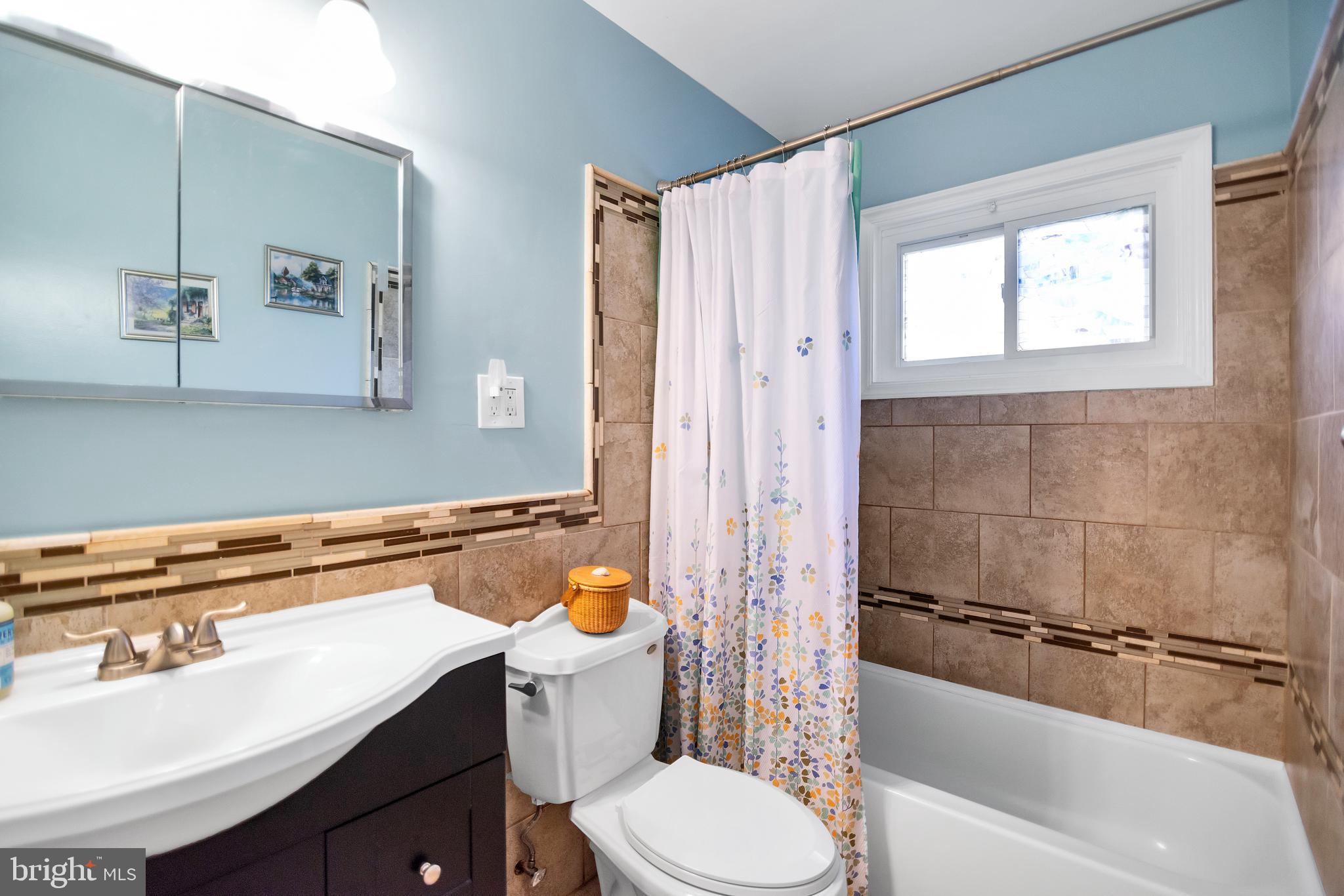 ARBOUR GREEN - Residential