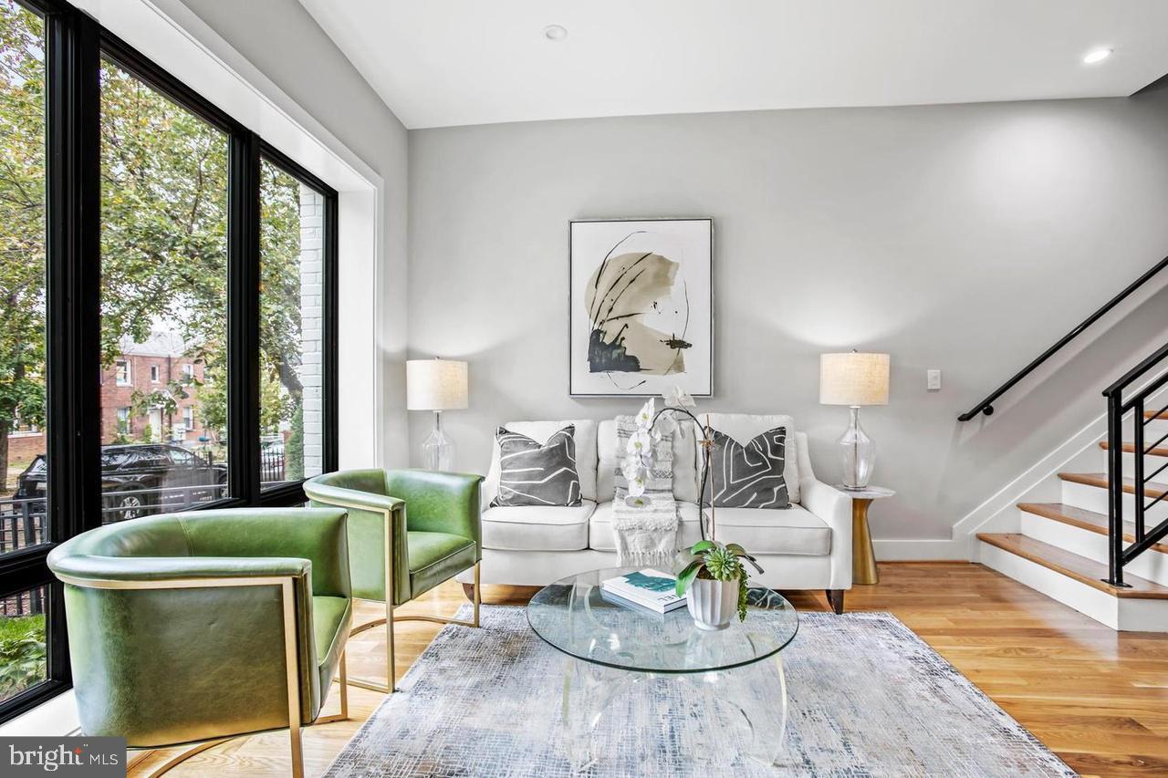 1420 STAPLES STREET NE 2