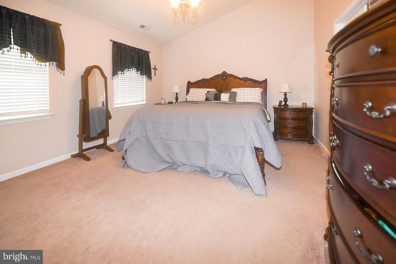 HEARDS ESTATES - Residential