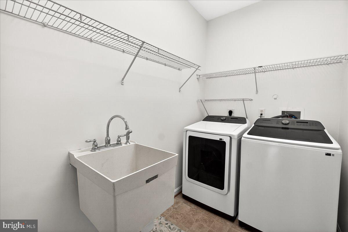 THE FAIRWAYS - Residential