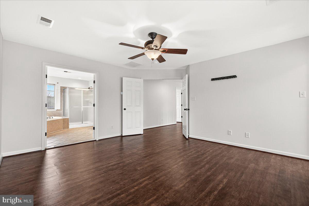 THE FAIRWAYS - Residential