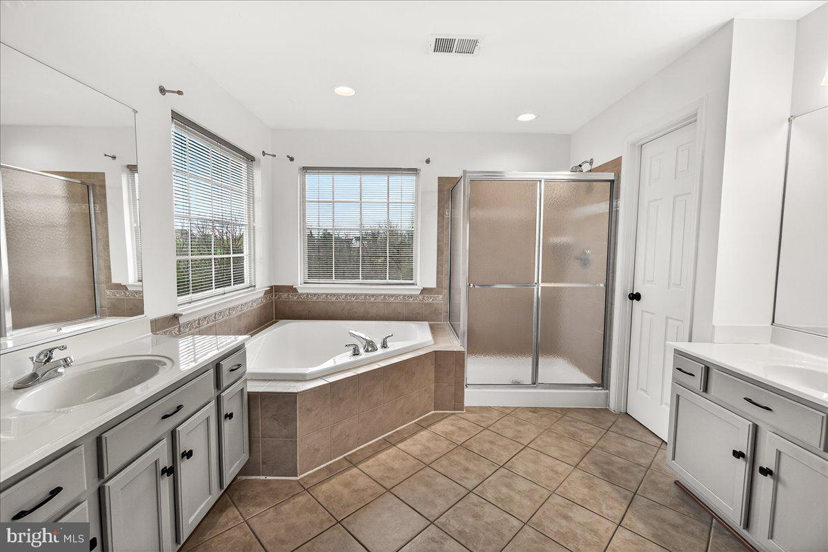 THE FAIRWAYS - Residential