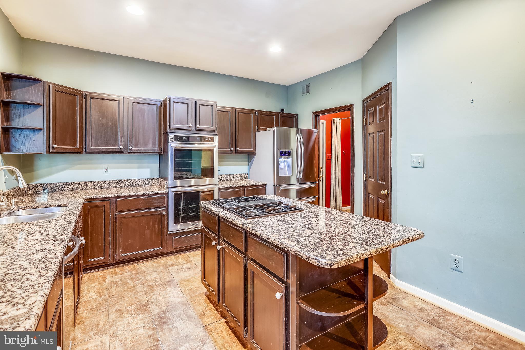 CAVALIER WOODS - Residential