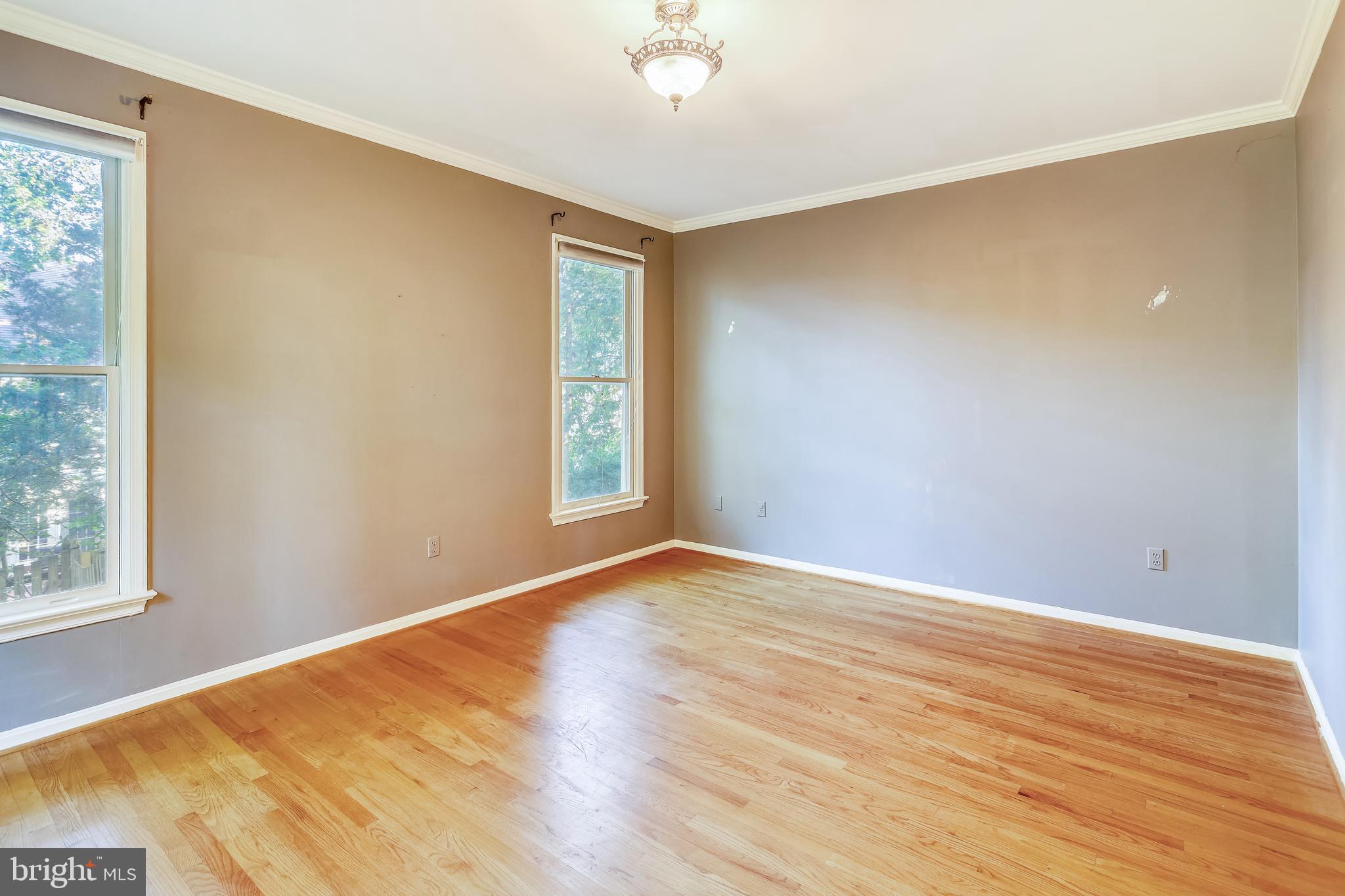 CAVALIER WOODS - Residential