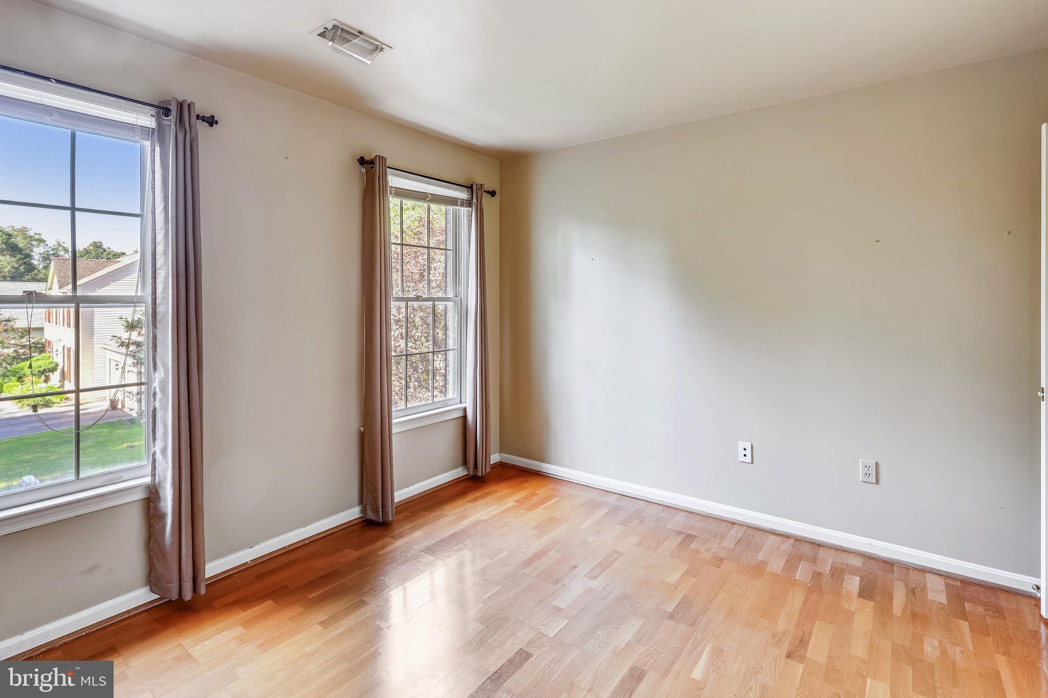 CAVALIER WOODS - Residential