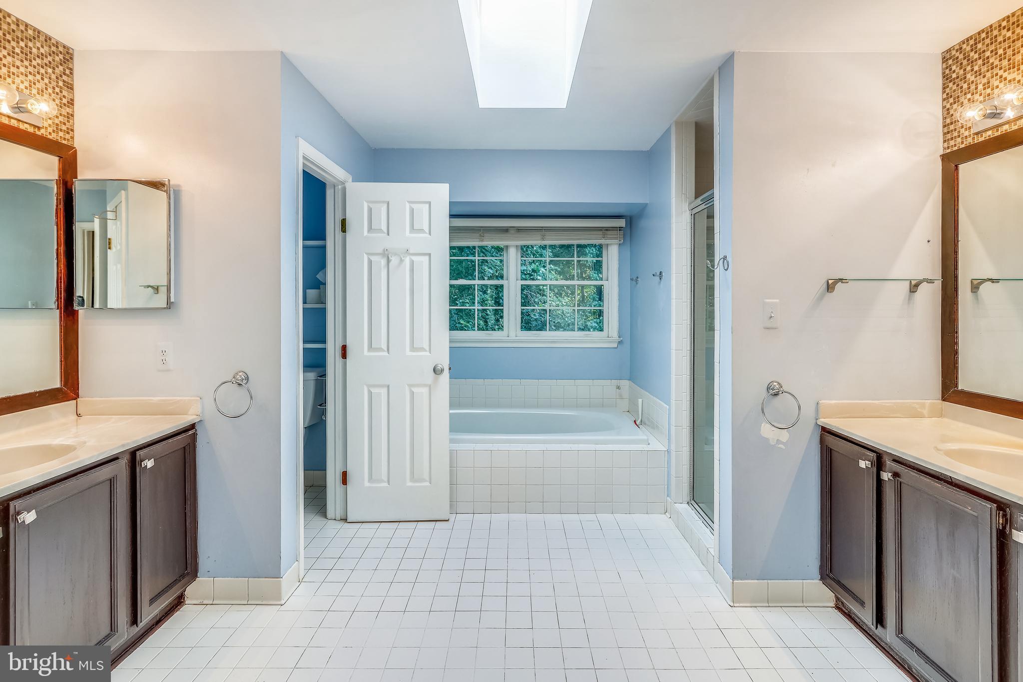 CAVALIER WOODS - Residential