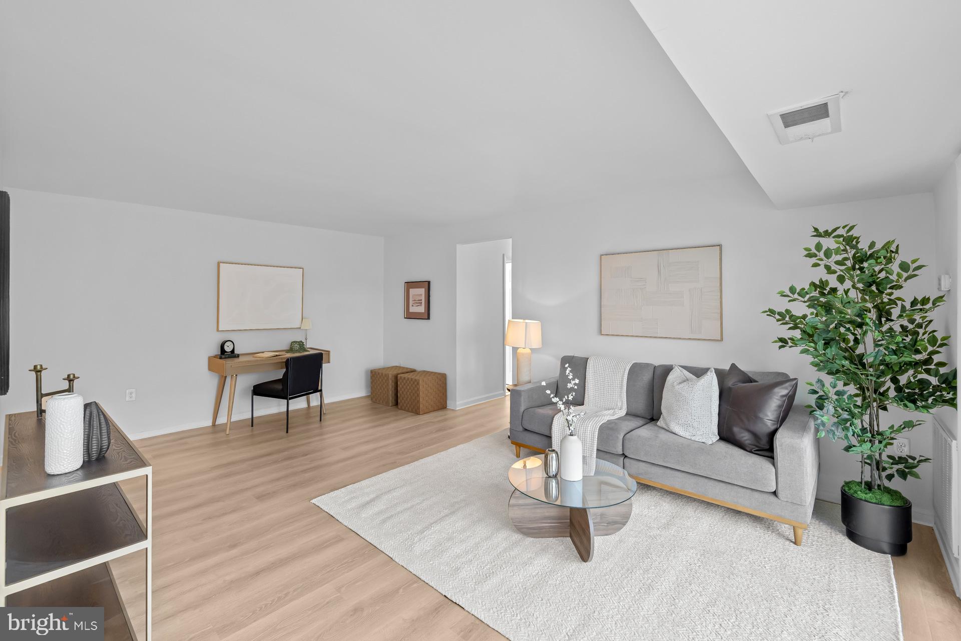 FAIRFIELD COMMONS - Residential