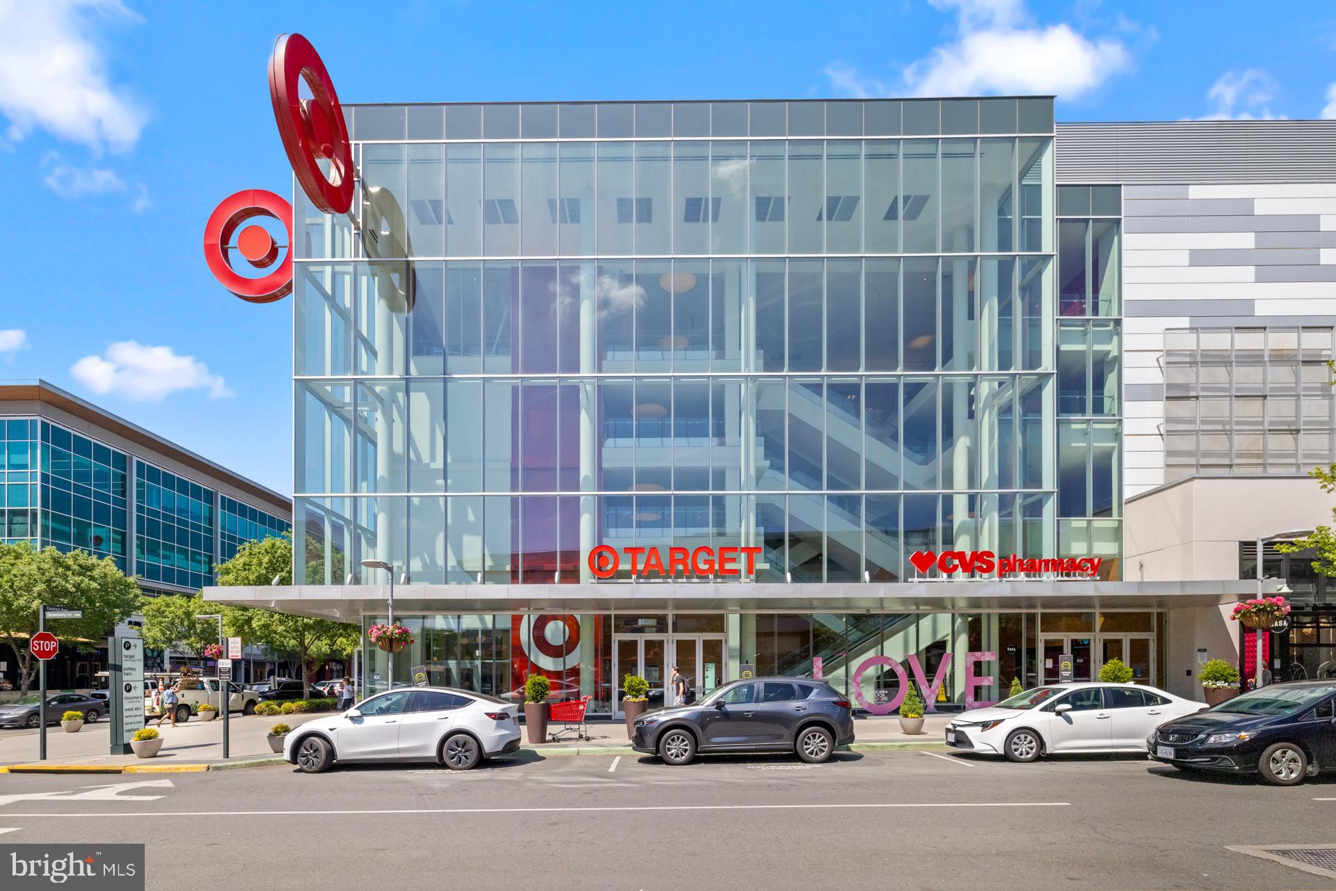 FAIRFIELD COMMONS - Residential