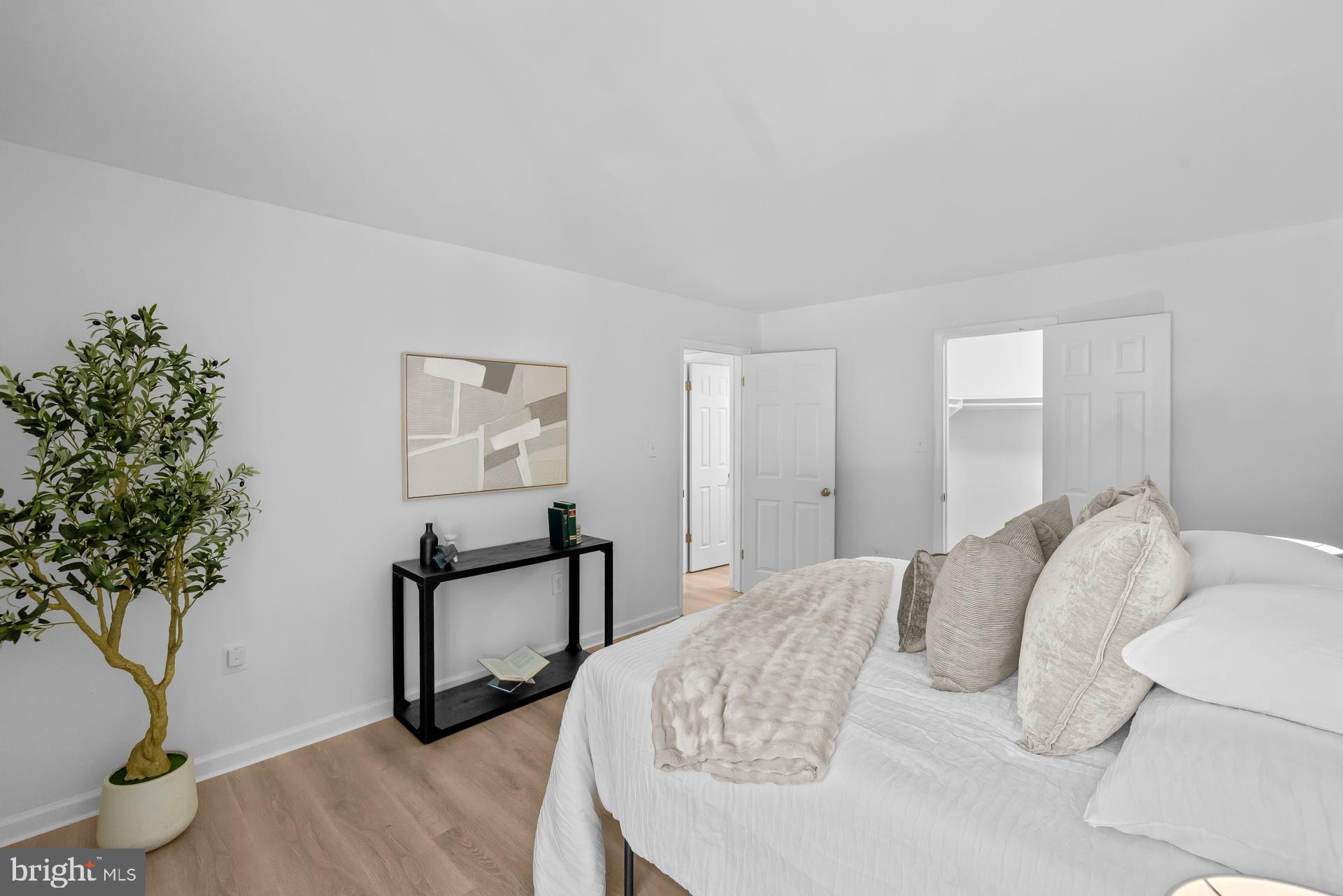 FAIRFIELD COMMONS - Residential