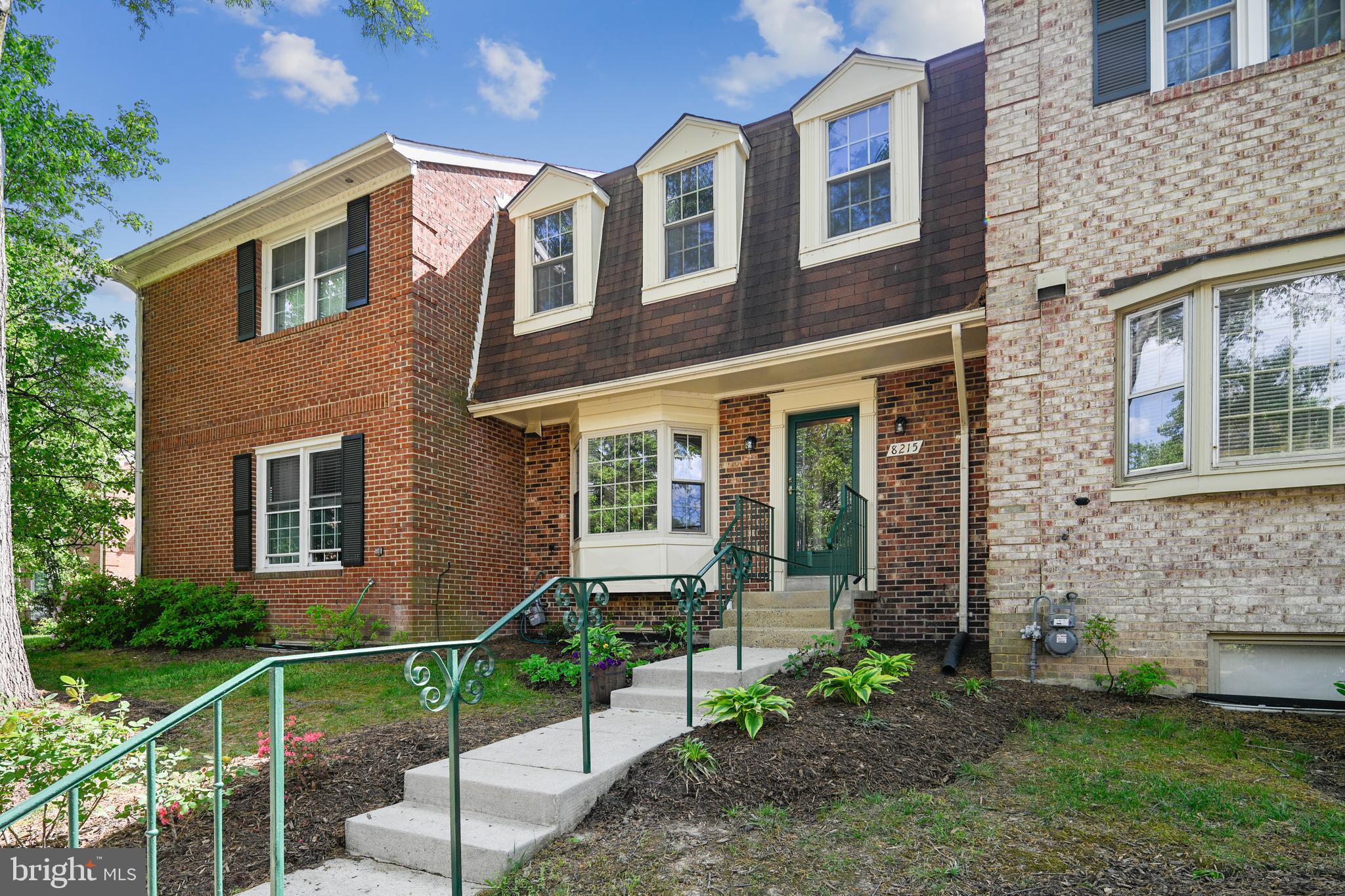 HUNTINGTON AT MT VERNON - Residential