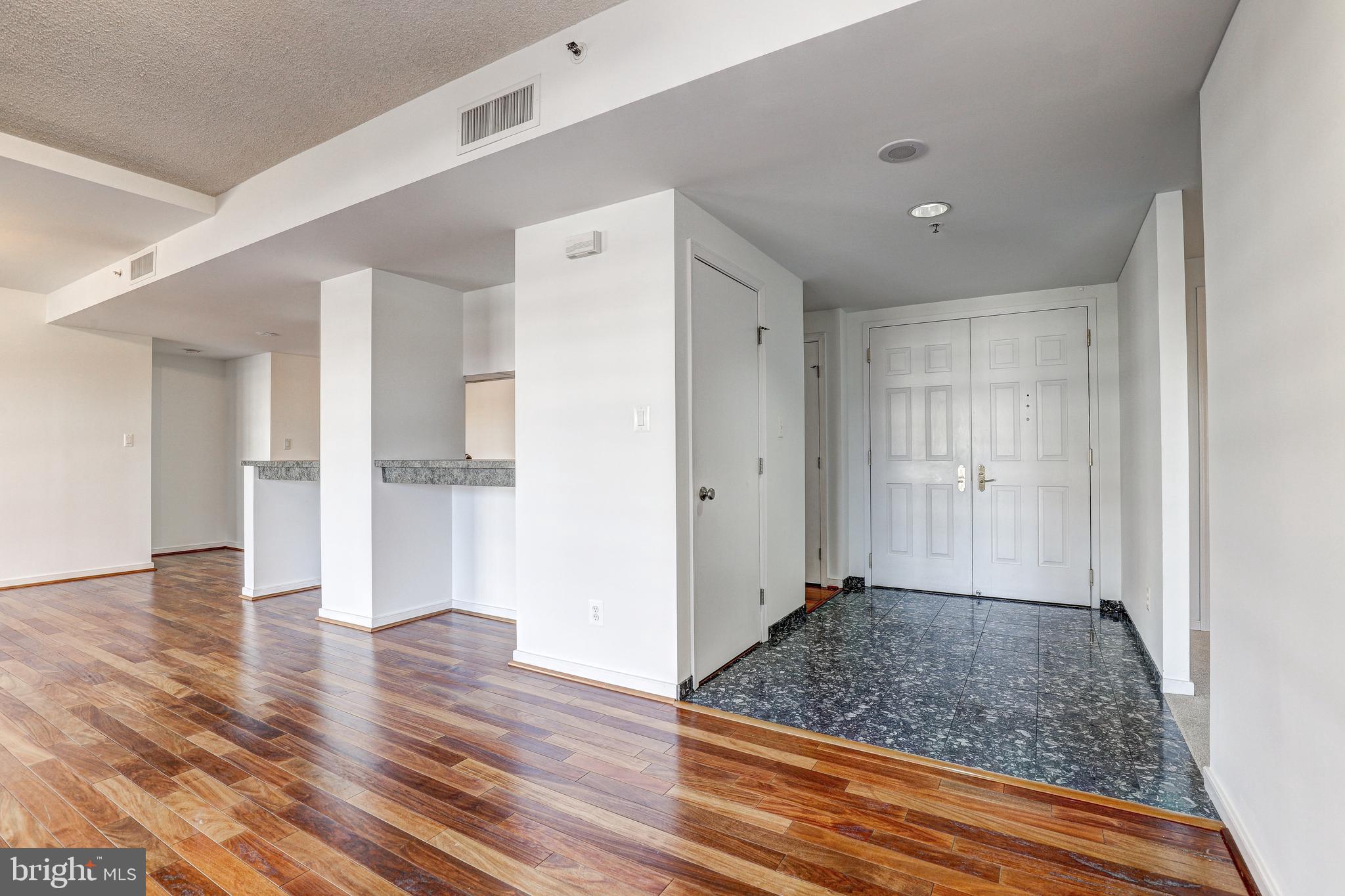 INNER HARBOR - Residential Lease