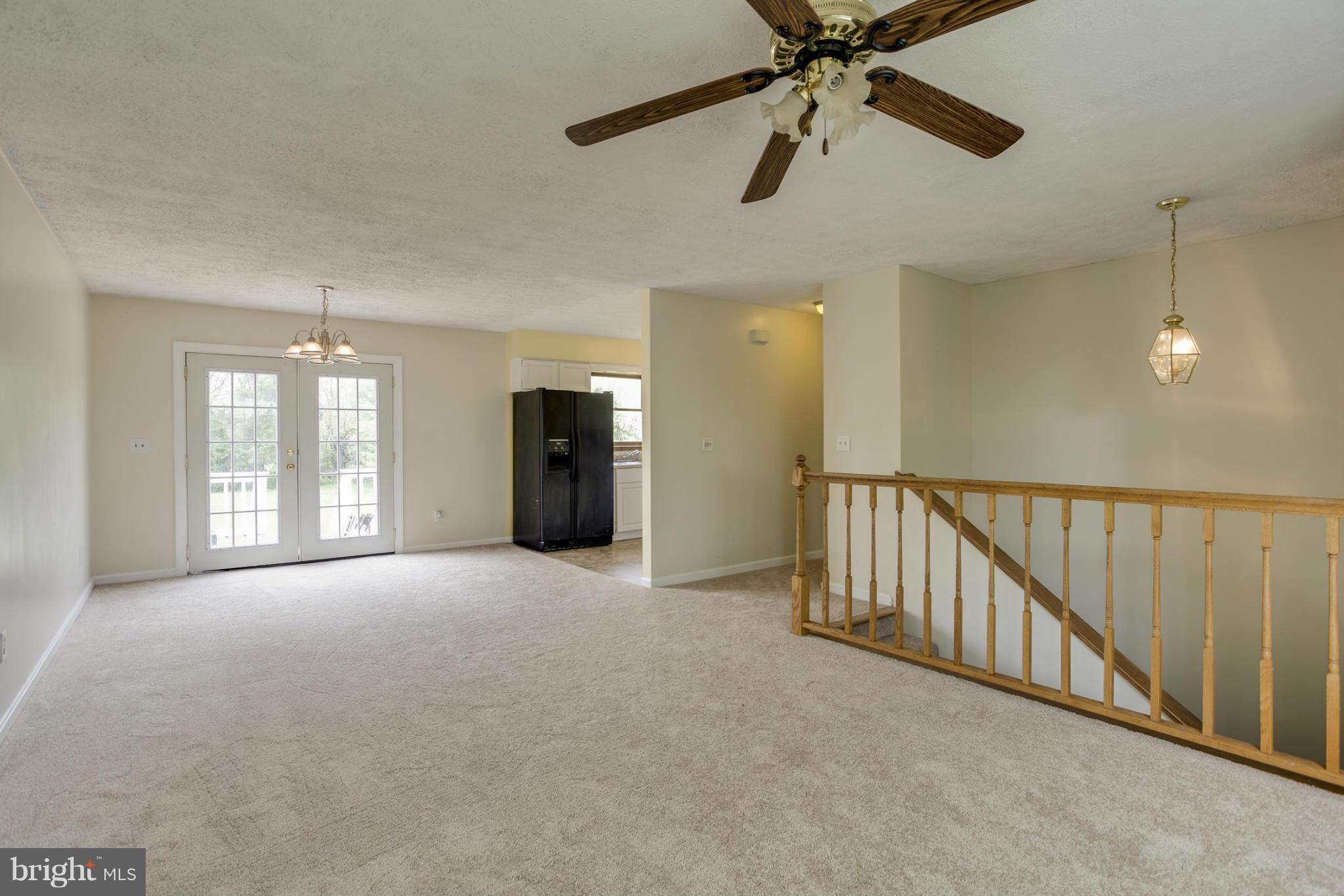 MEADOWBROOKE - Residential