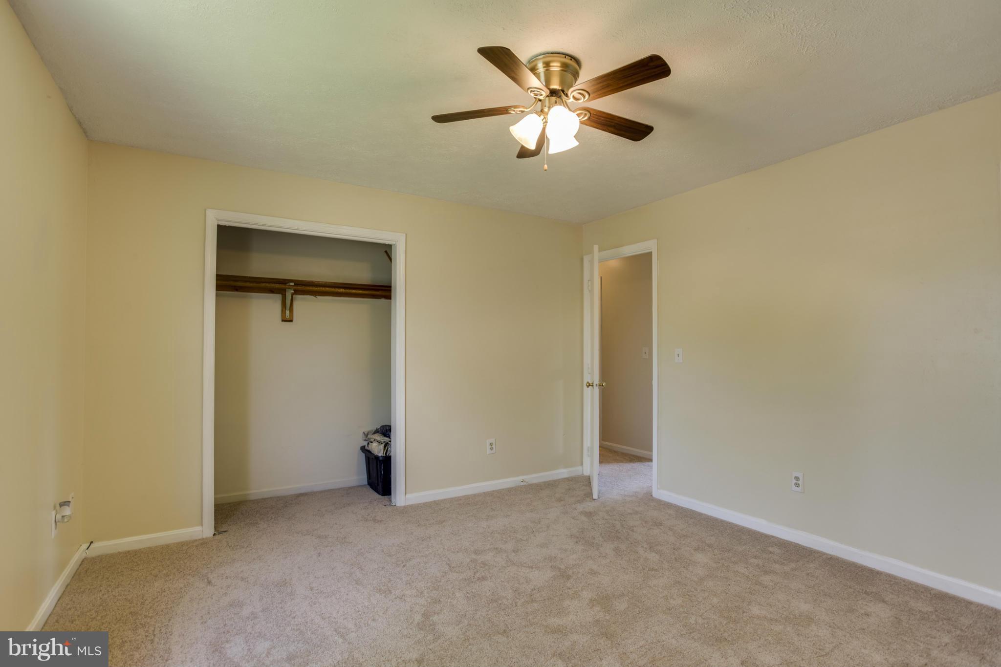 MEADOWBROOKE - Residential