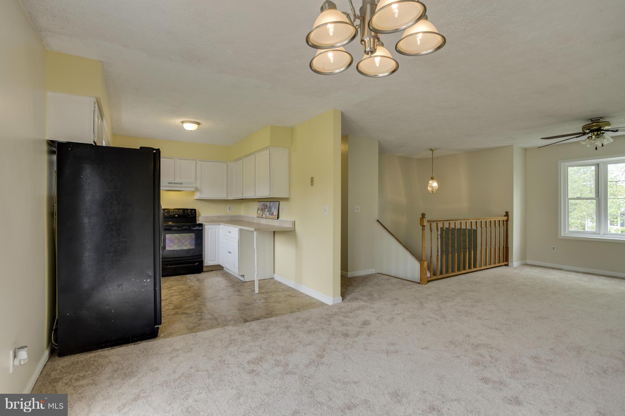 MEADOWBROOKE - Residential