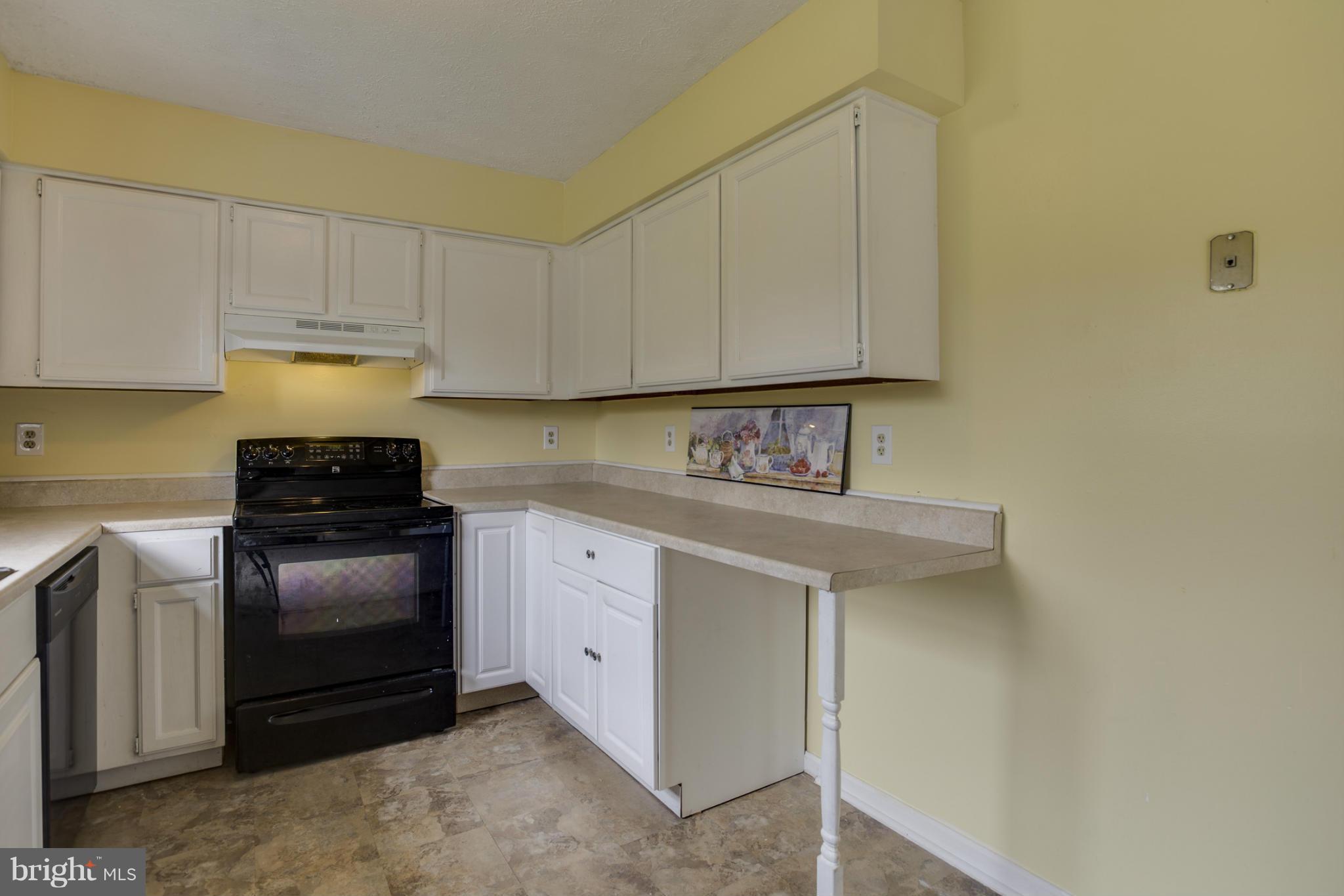 MEADOWBROOKE - Residential