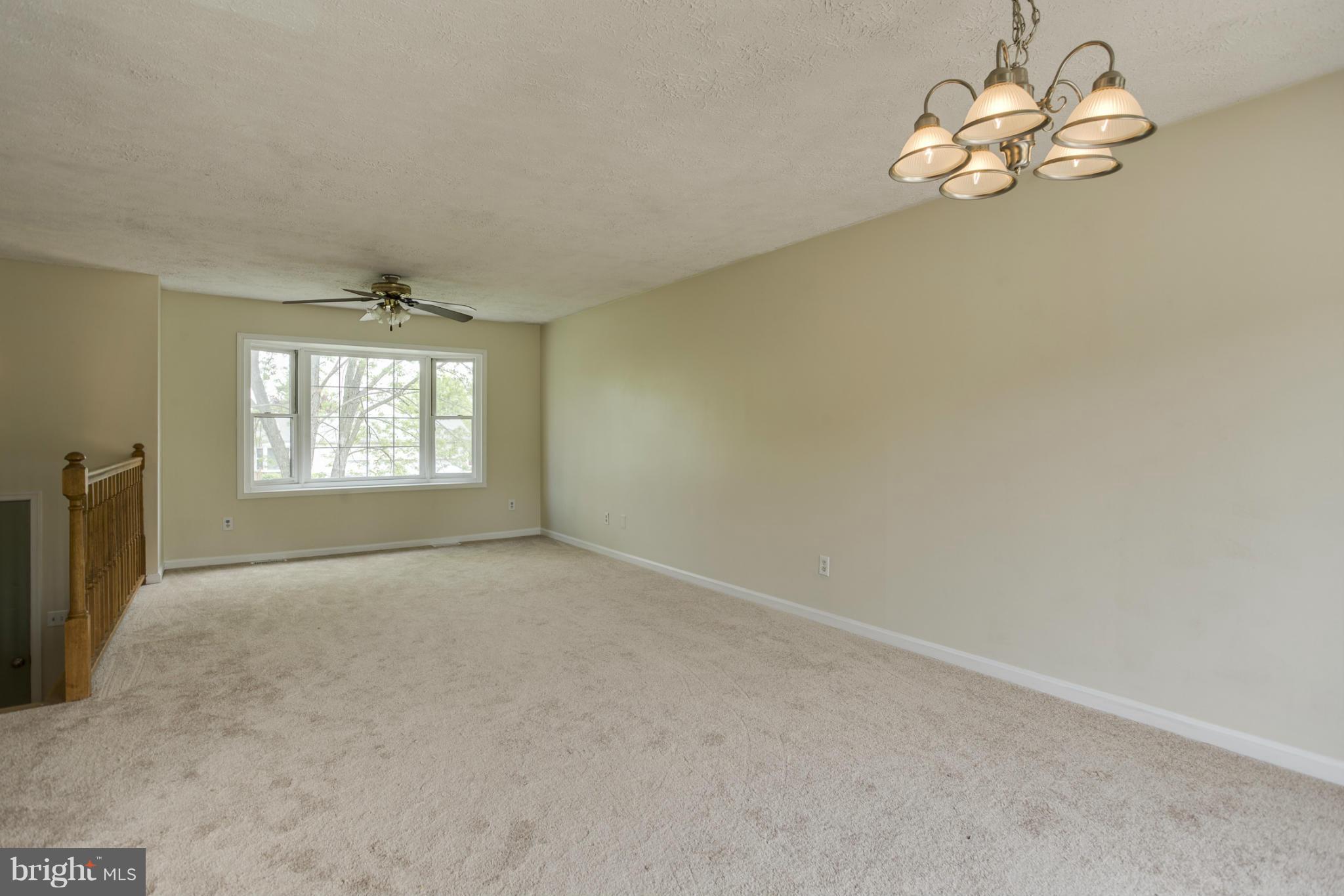 MEADOWBROOKE - Residential