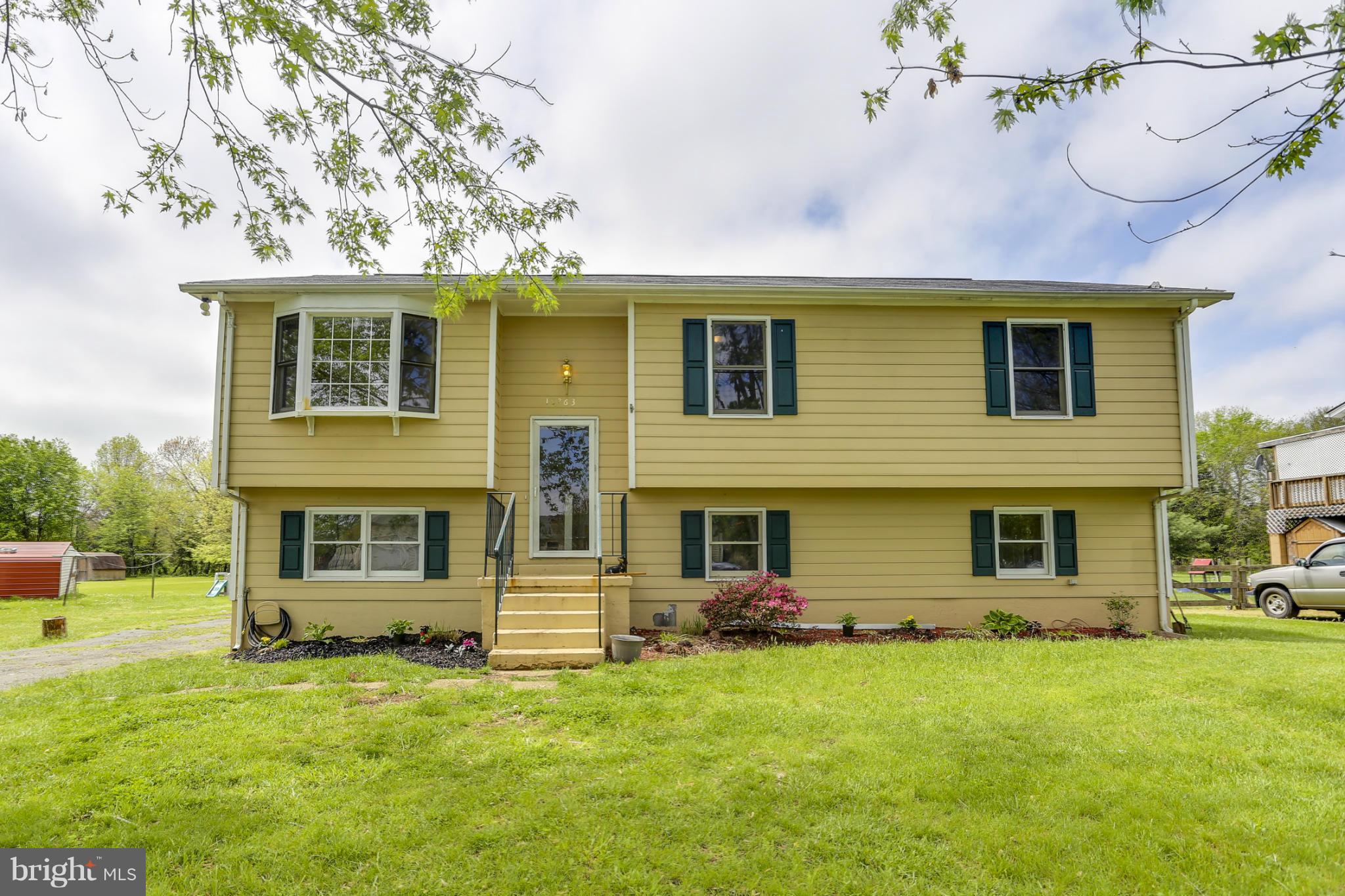 MEADOWBROOKE - Residential