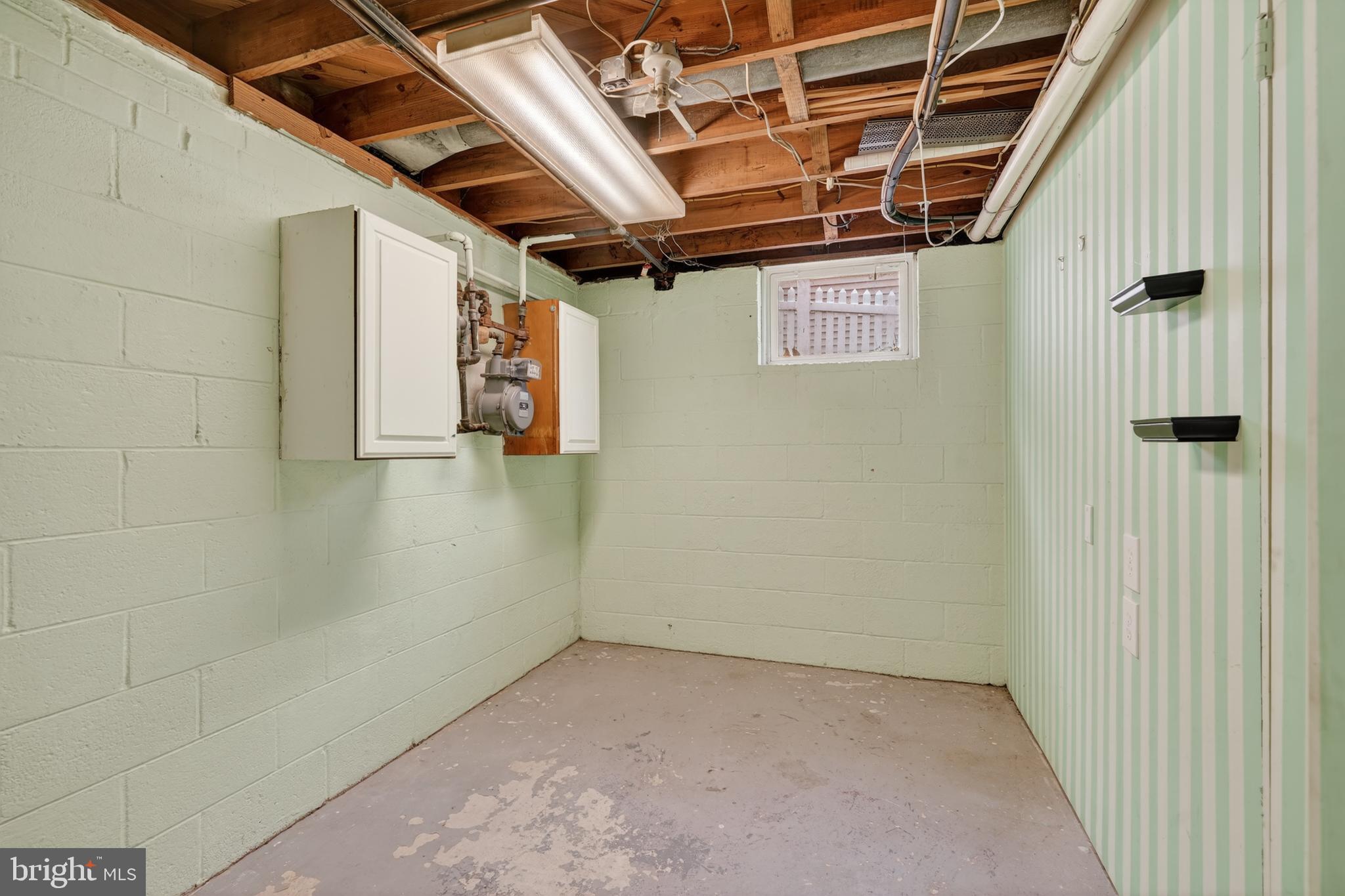 BROOKHAVEN - Residential