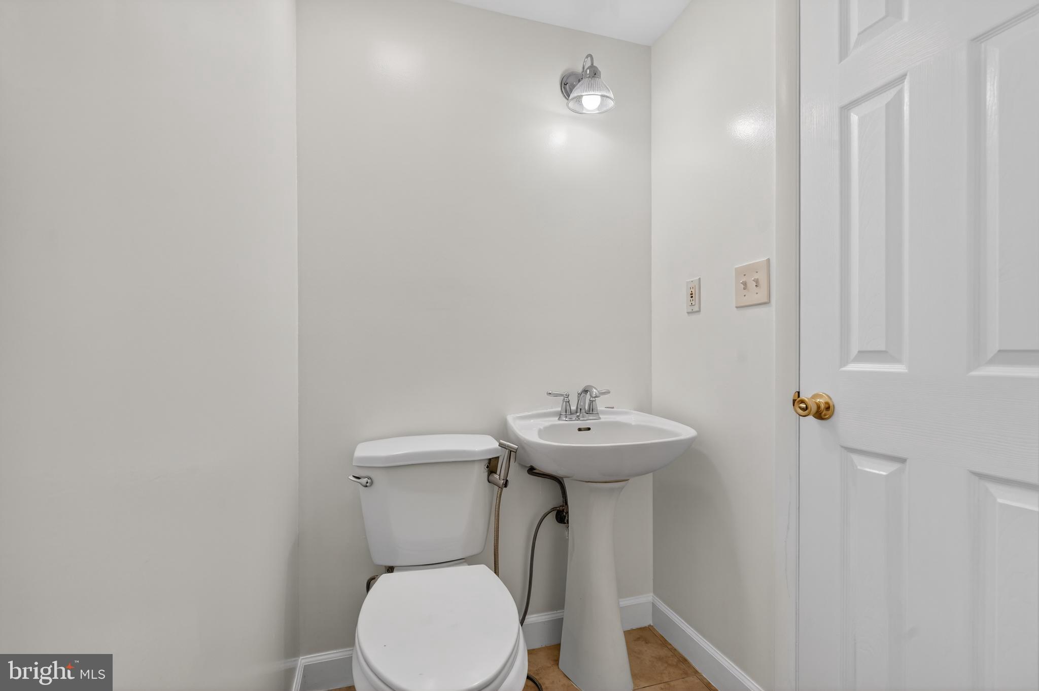 BROOKHAVEN - Residential