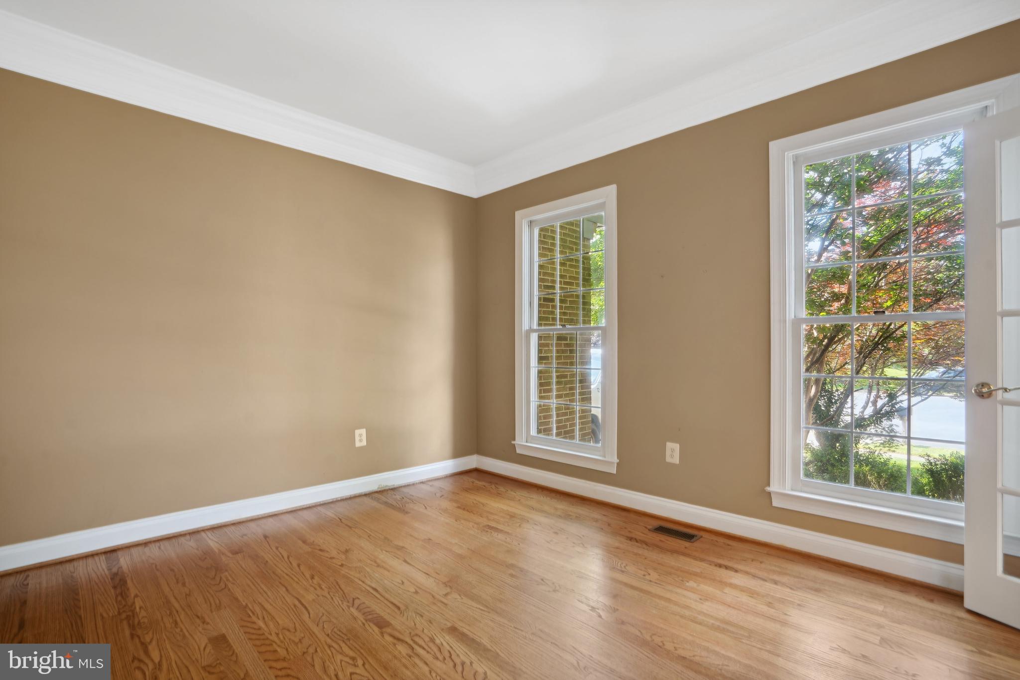 CROSSPOINTE - Residential