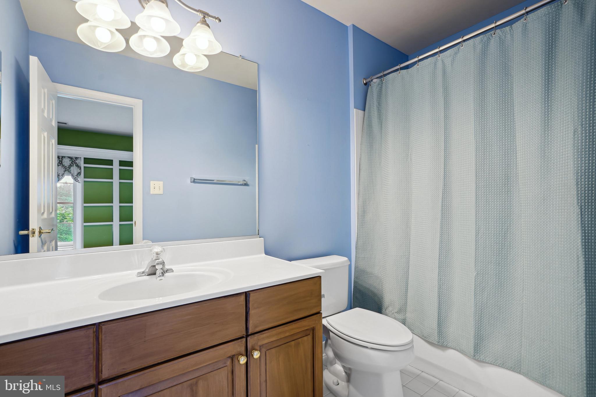 CROSSPOINTE - Residential