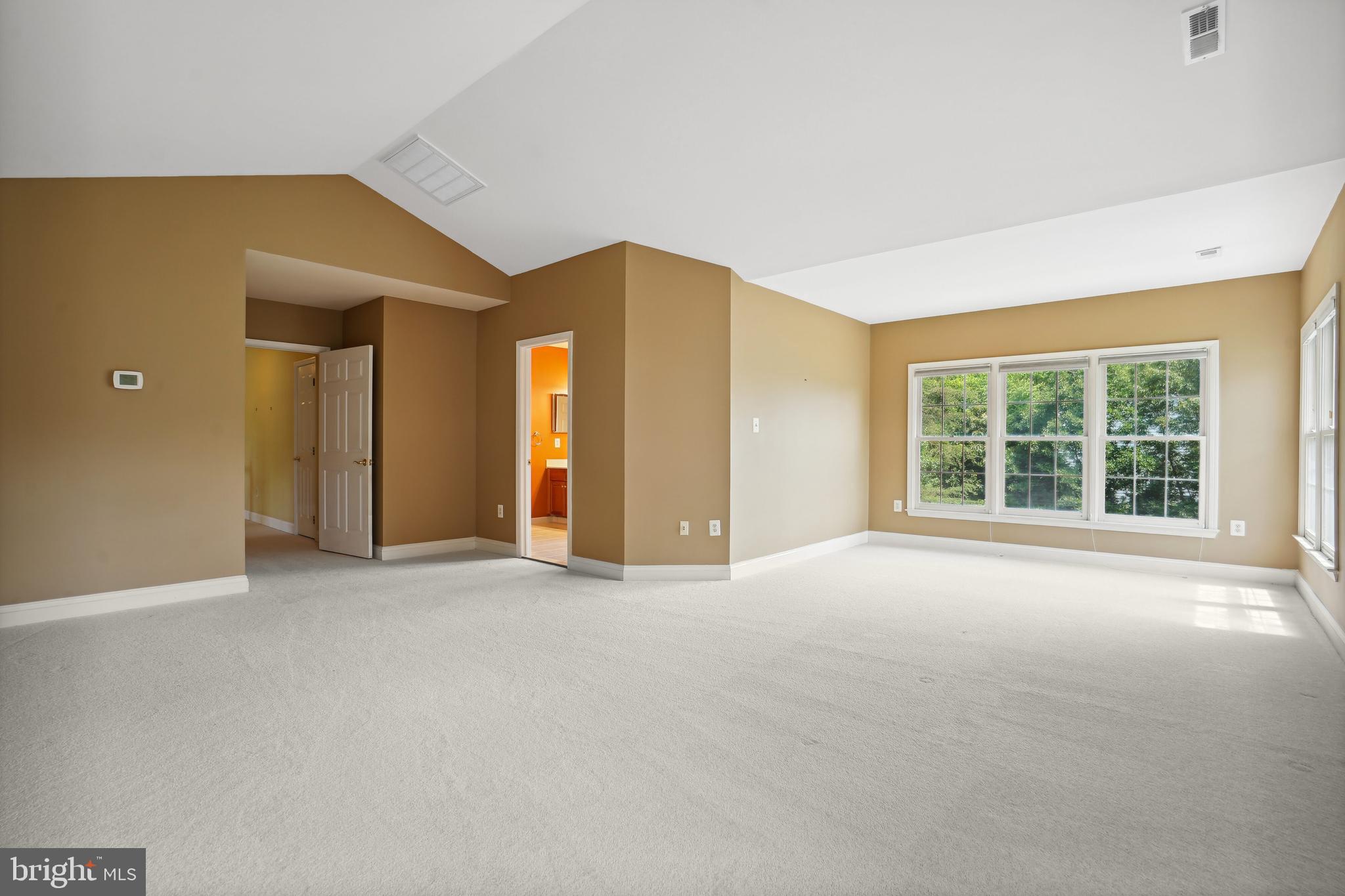 CROSSPOINTE - Residential