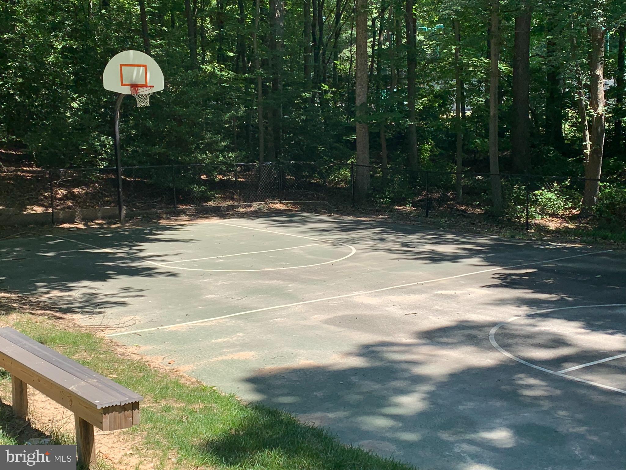 CROSSPOINTE - Residential