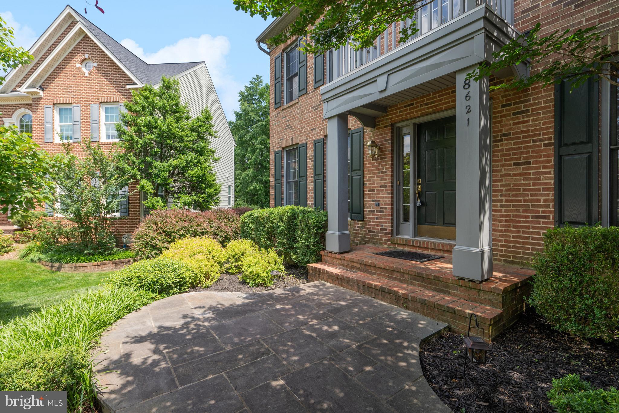 CROSSPOINTE - Residential