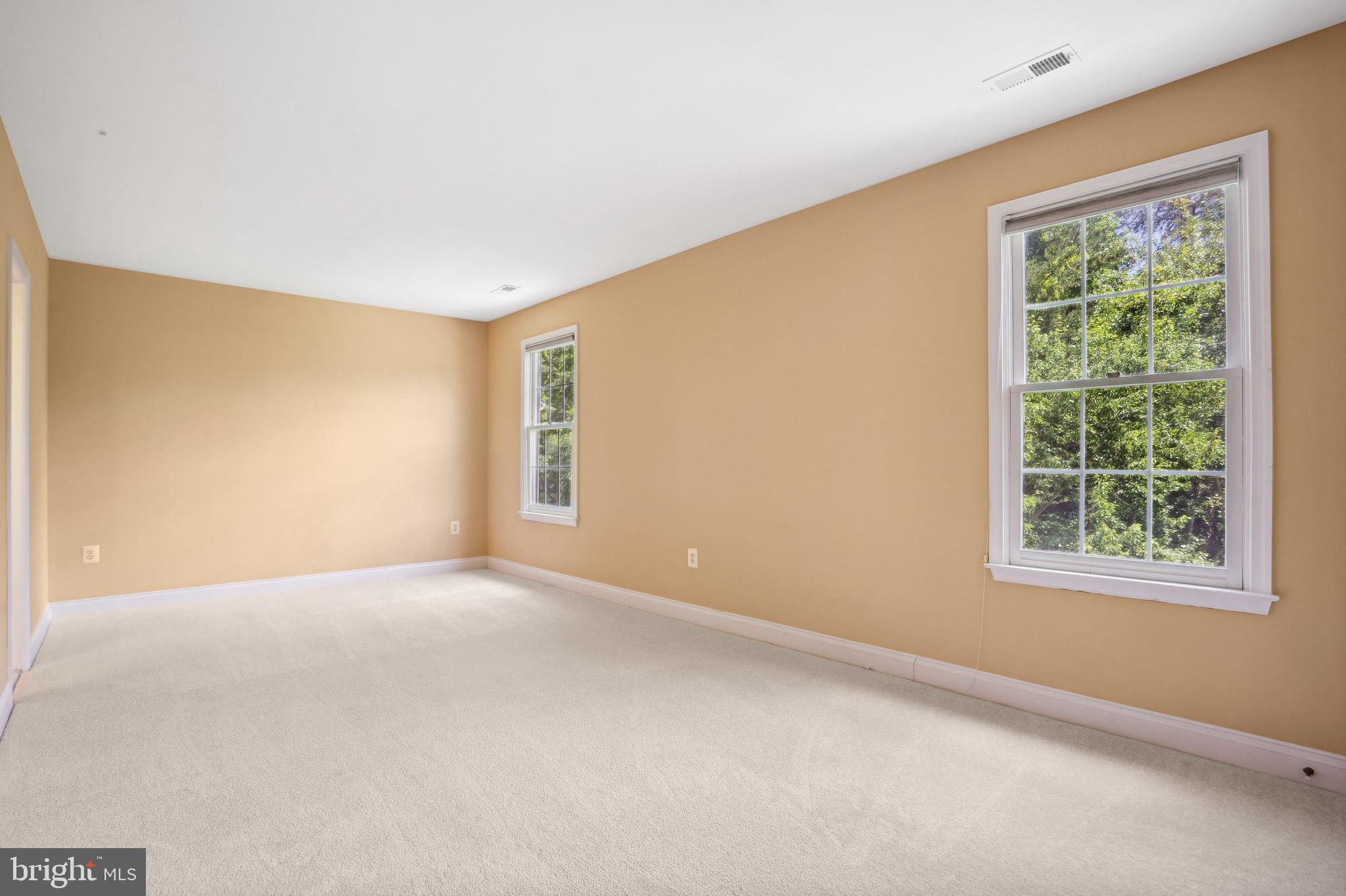 CROSSPOINTE - Residential