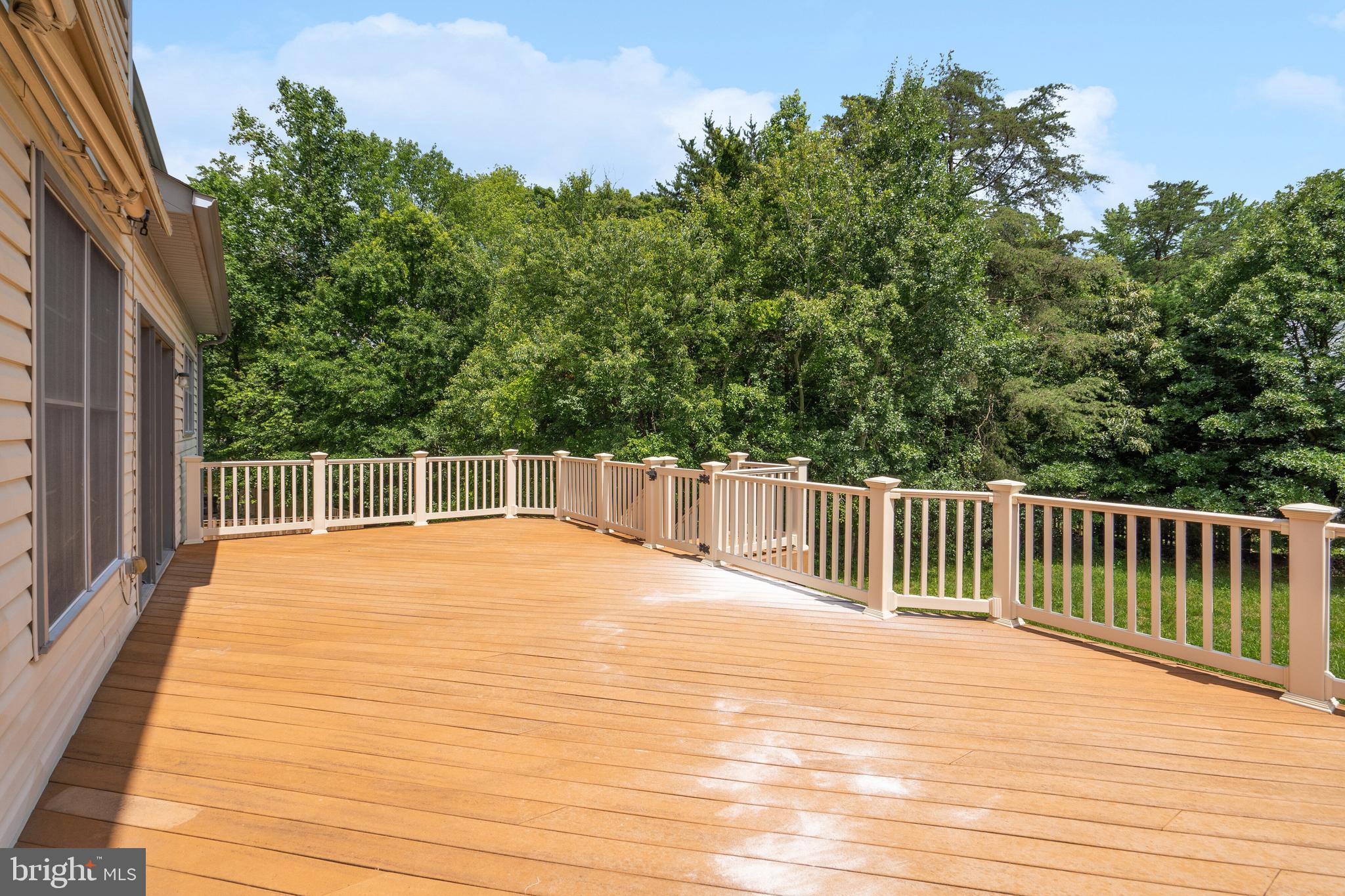 CROSSPOINTE - Residential