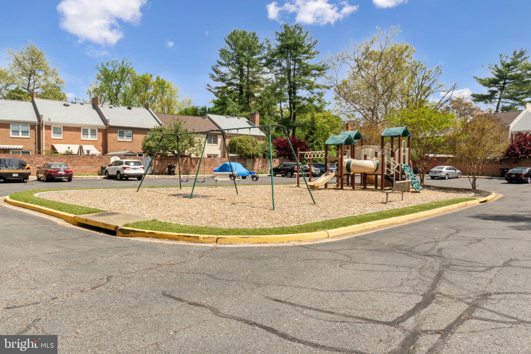 CHARLESTOWN - Residential