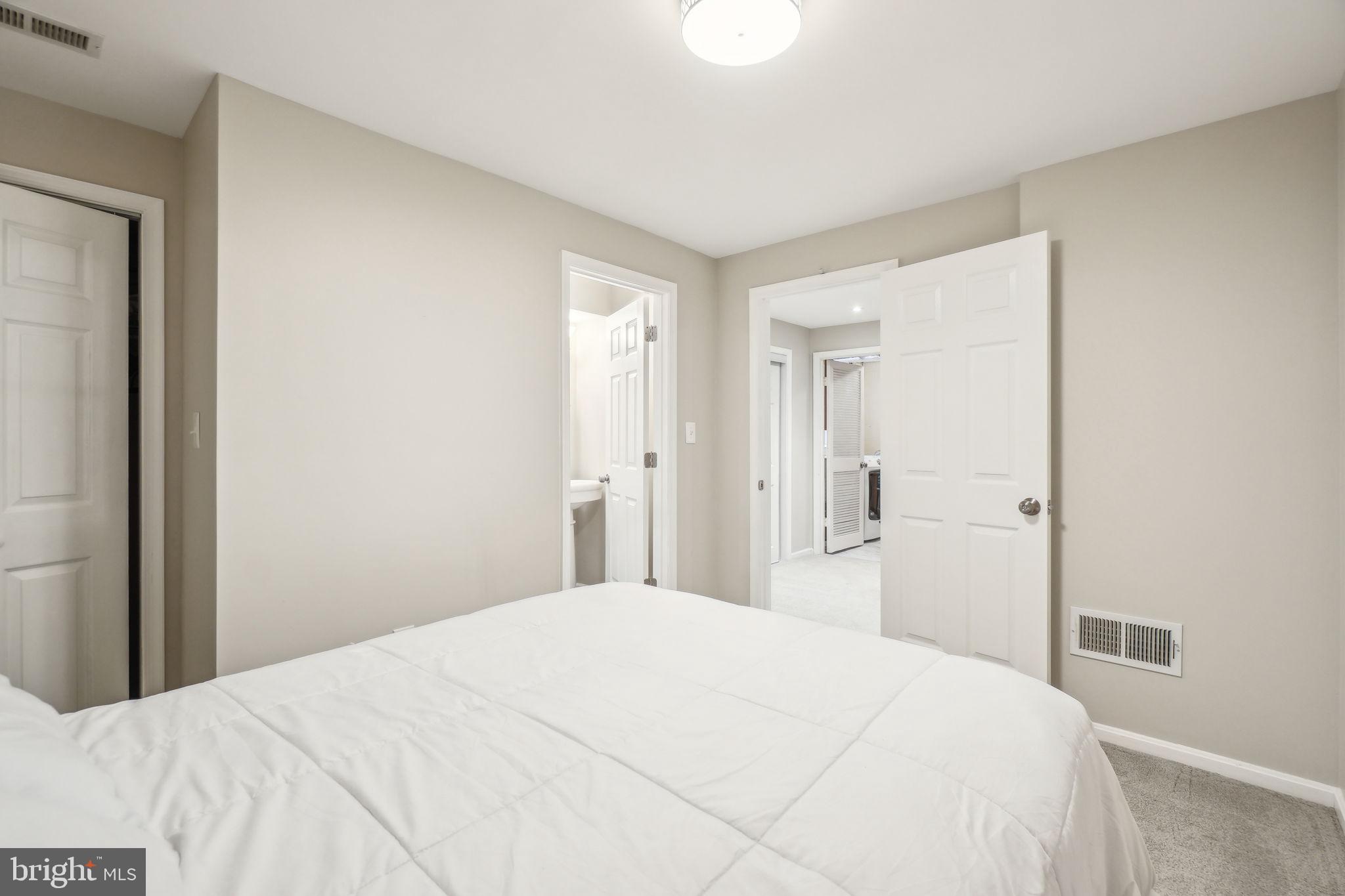 CHARLESTOWN - Residential