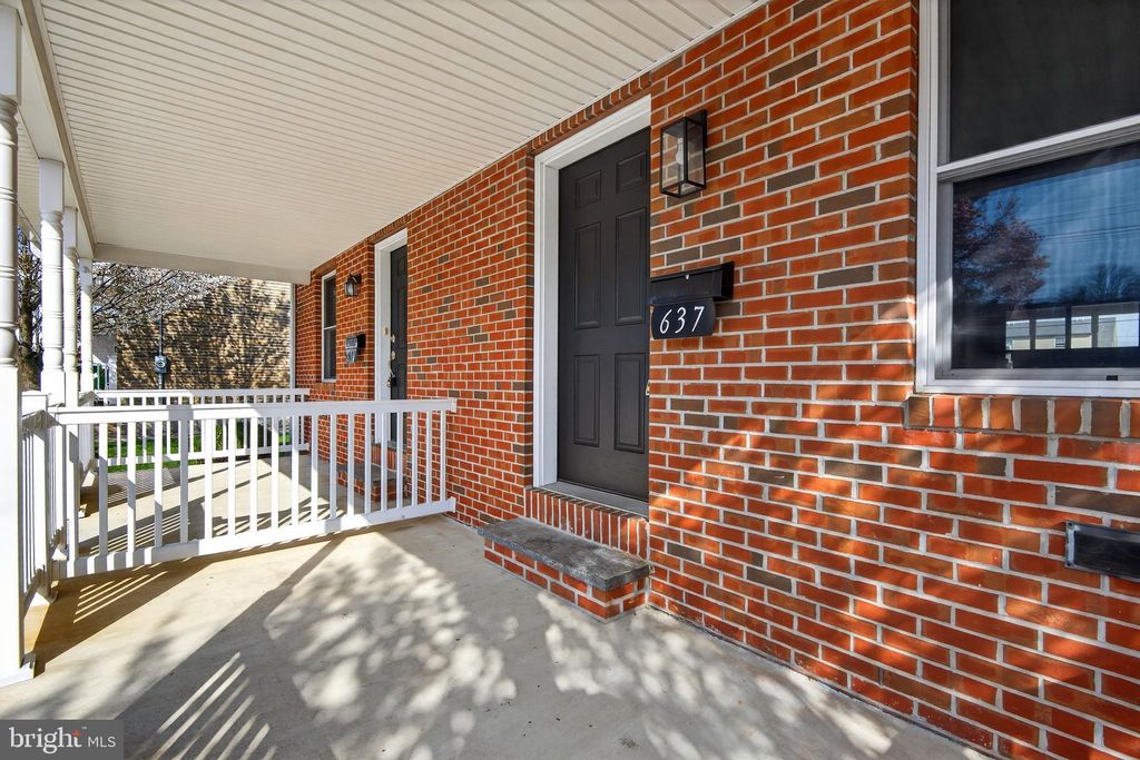 Photo of 637 E Fulton Street, LANCASTER, PA 17602 (MLS # PALA2085598)