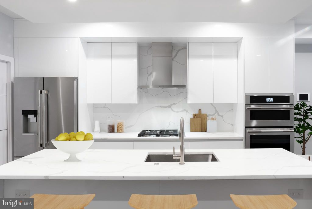 Photo of 1516 Cambridge Street #1, PHILADELPHIA, PA 19130 (MLS # PAPH2579490)