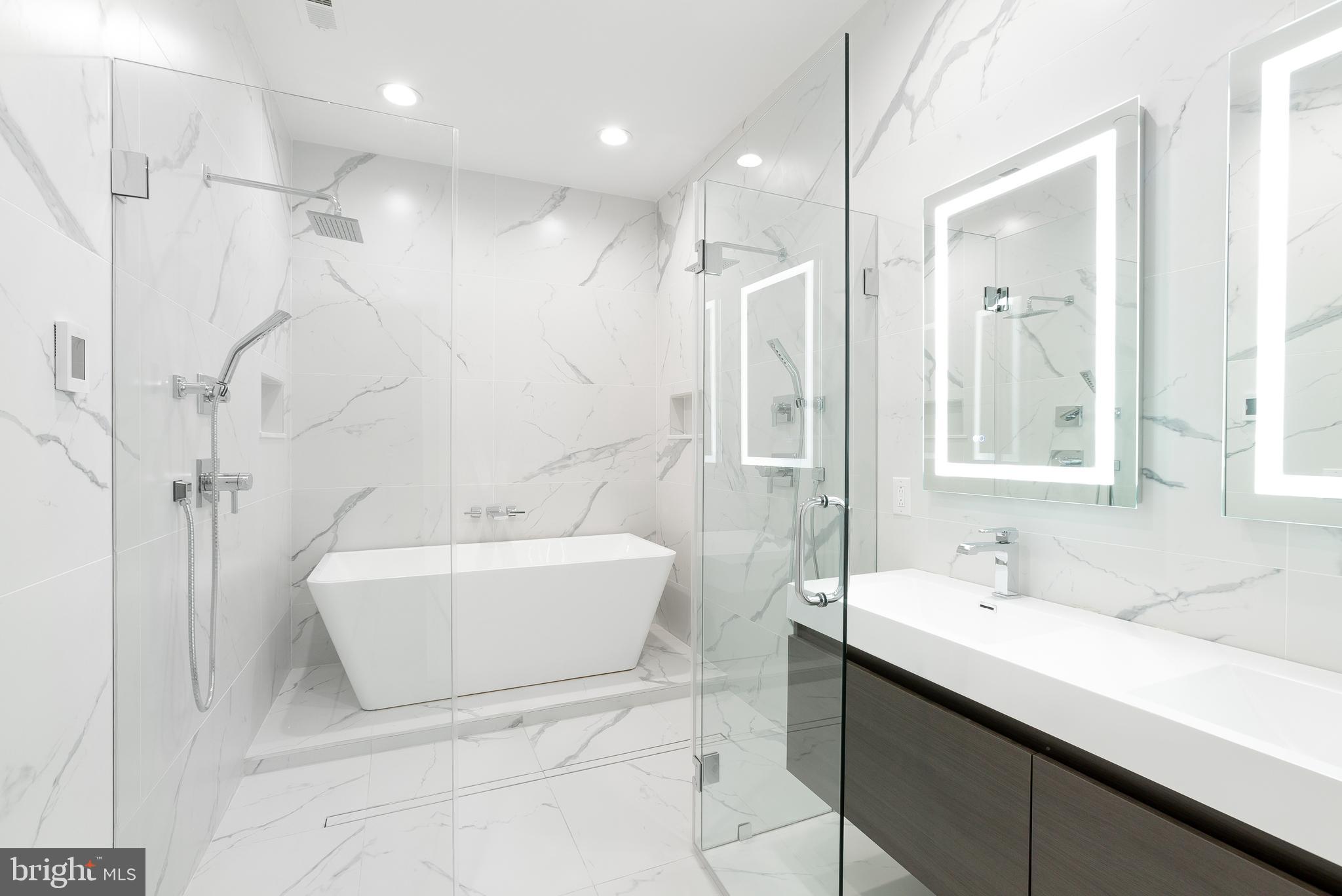 FRANCISVILLE - Residential