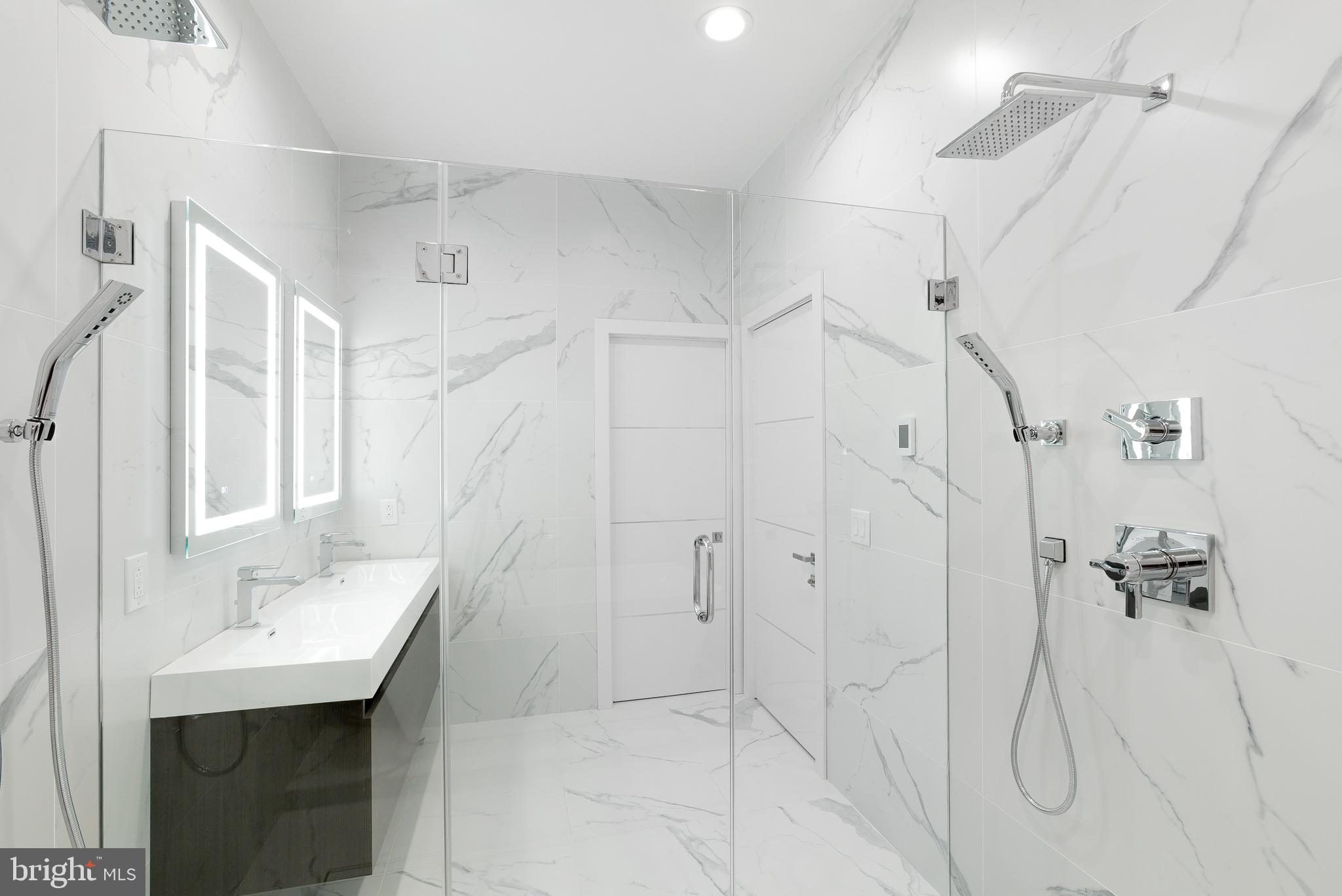 FRANCISVILLE - Residential